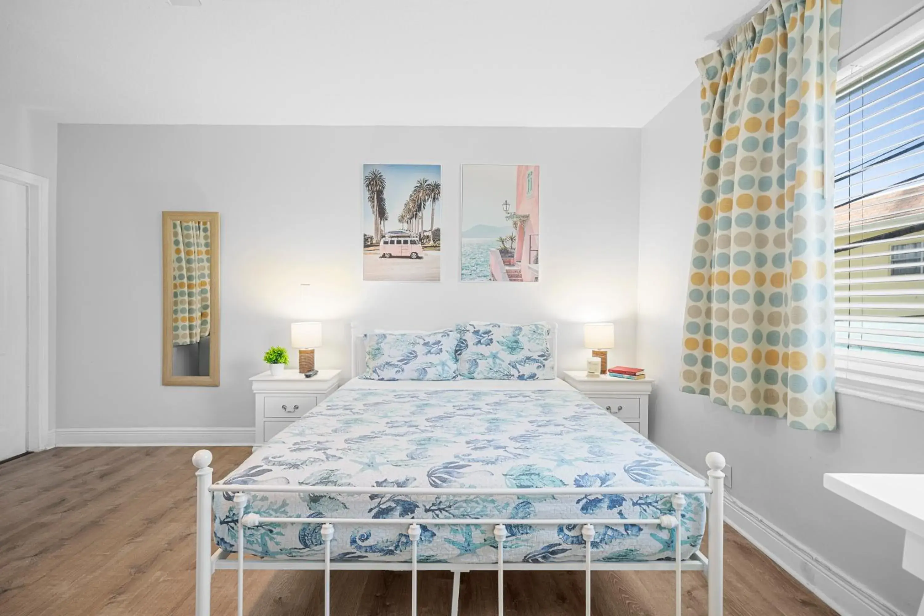 Superior King Studio with Kitchen in Great Escape Apartments By Lowkl Superior King Studio with Kitchen in Great Escape Apartments By Lowkl