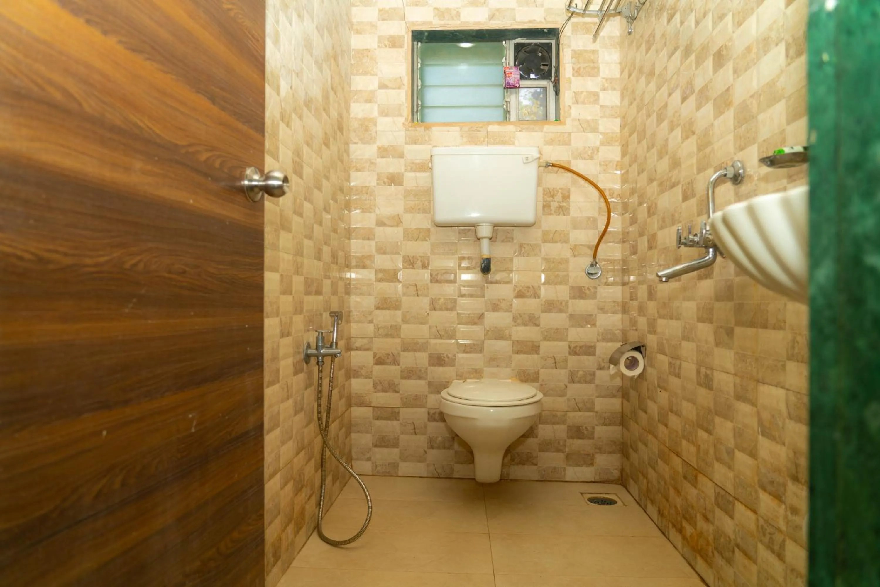 Bath in Wild Camp- The Nature Resort