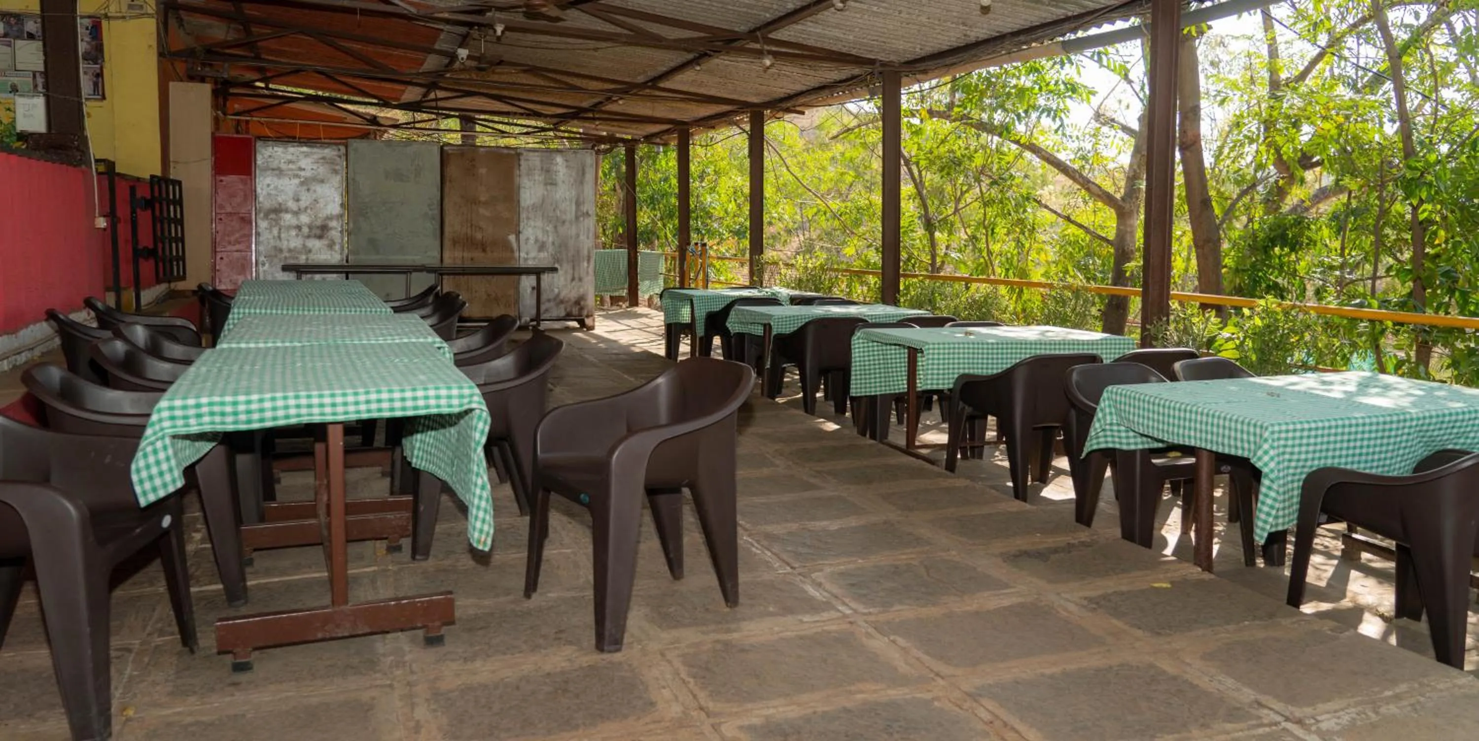 Restaurant/places to eat in Wild Camp- The Nature Resort