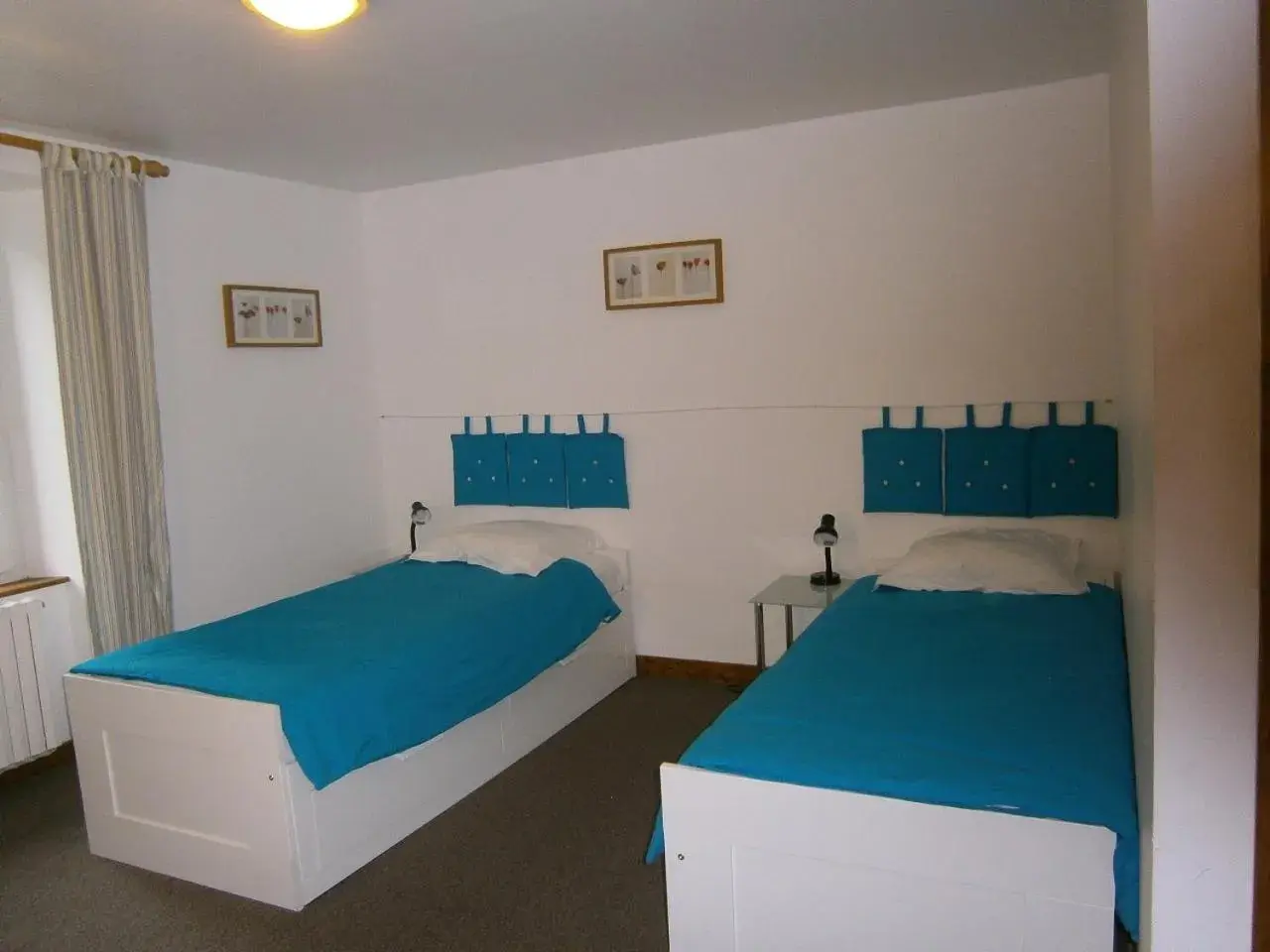 Twin Room in Les Sources Twin Room in Les Sources