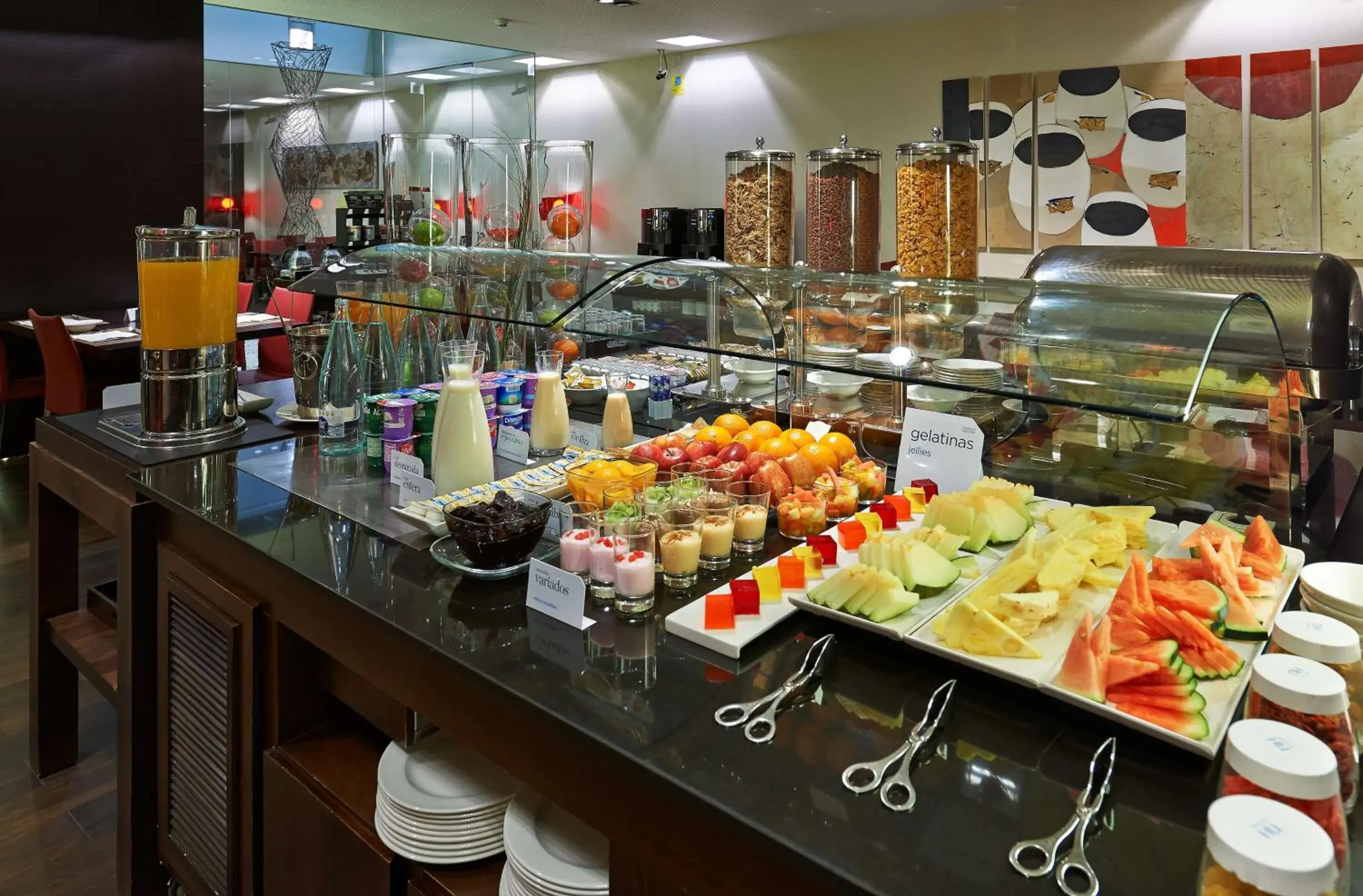 Restaurant/places to eat in NH Sants Barcelona Restaurant/places to eat in NH Sants Barcelona