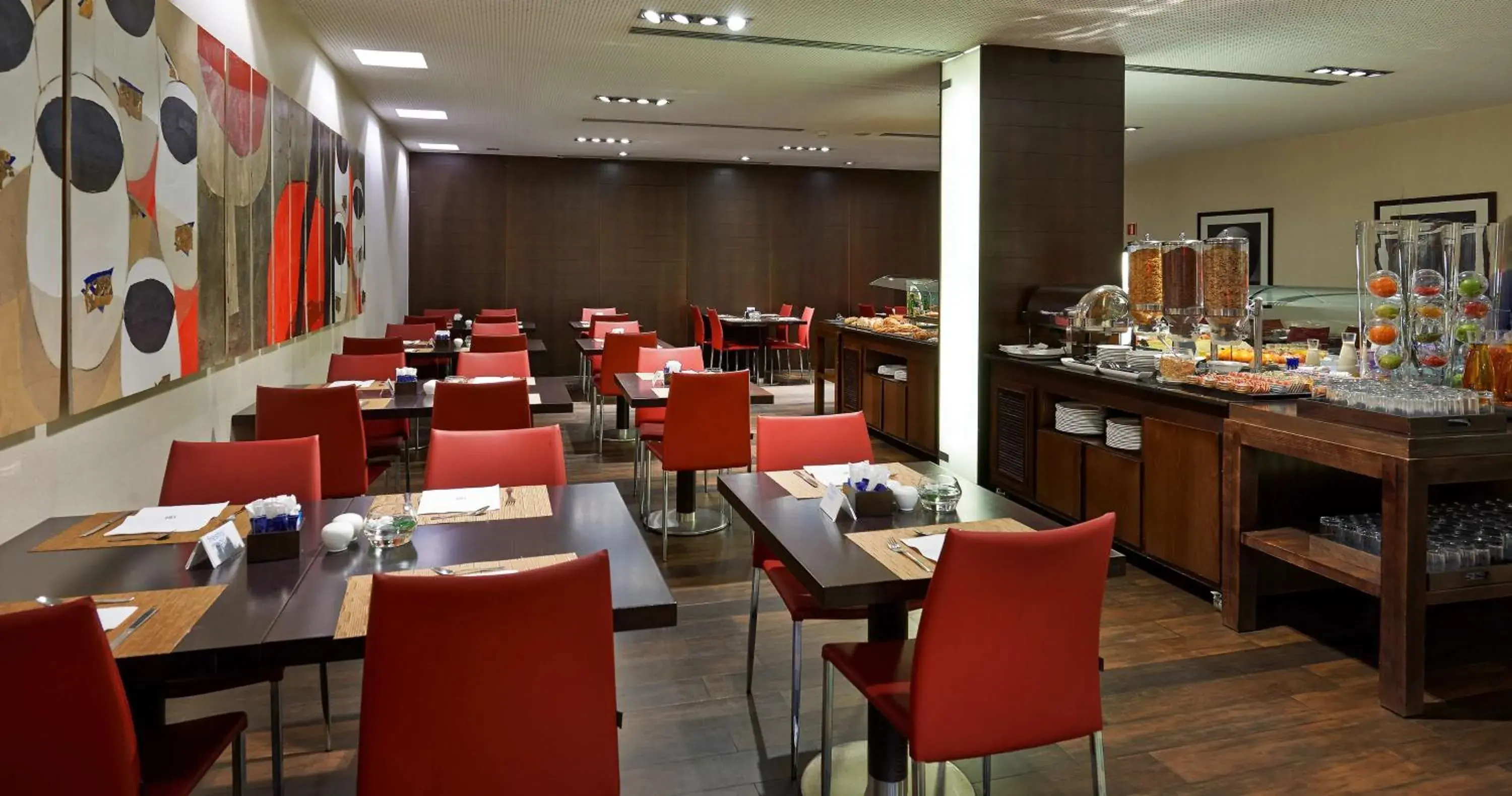 Restaurant/places to eat in NH Sants Barcelona Restaurant/places to eat in NH Sants Barcelona