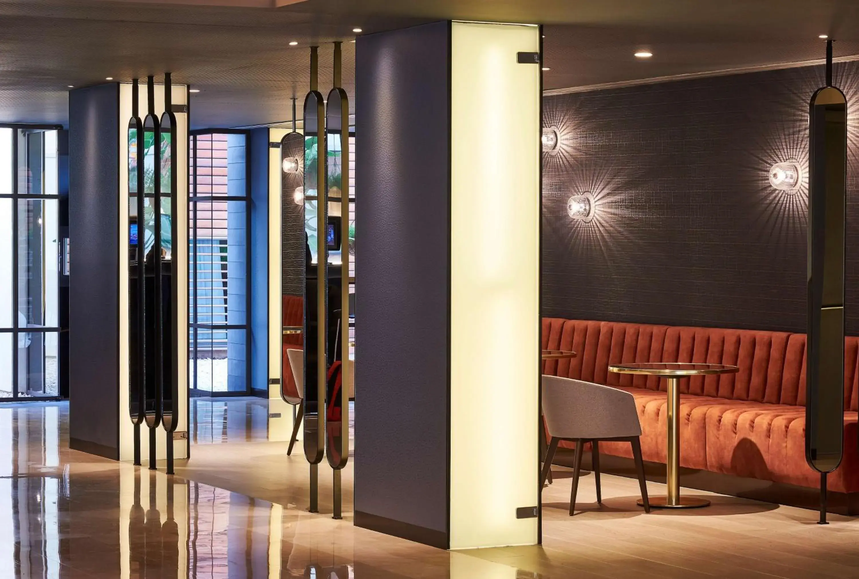 Lobby or reception in NH Sants Barcelona Lobby or reception in NH Sants Barcelona