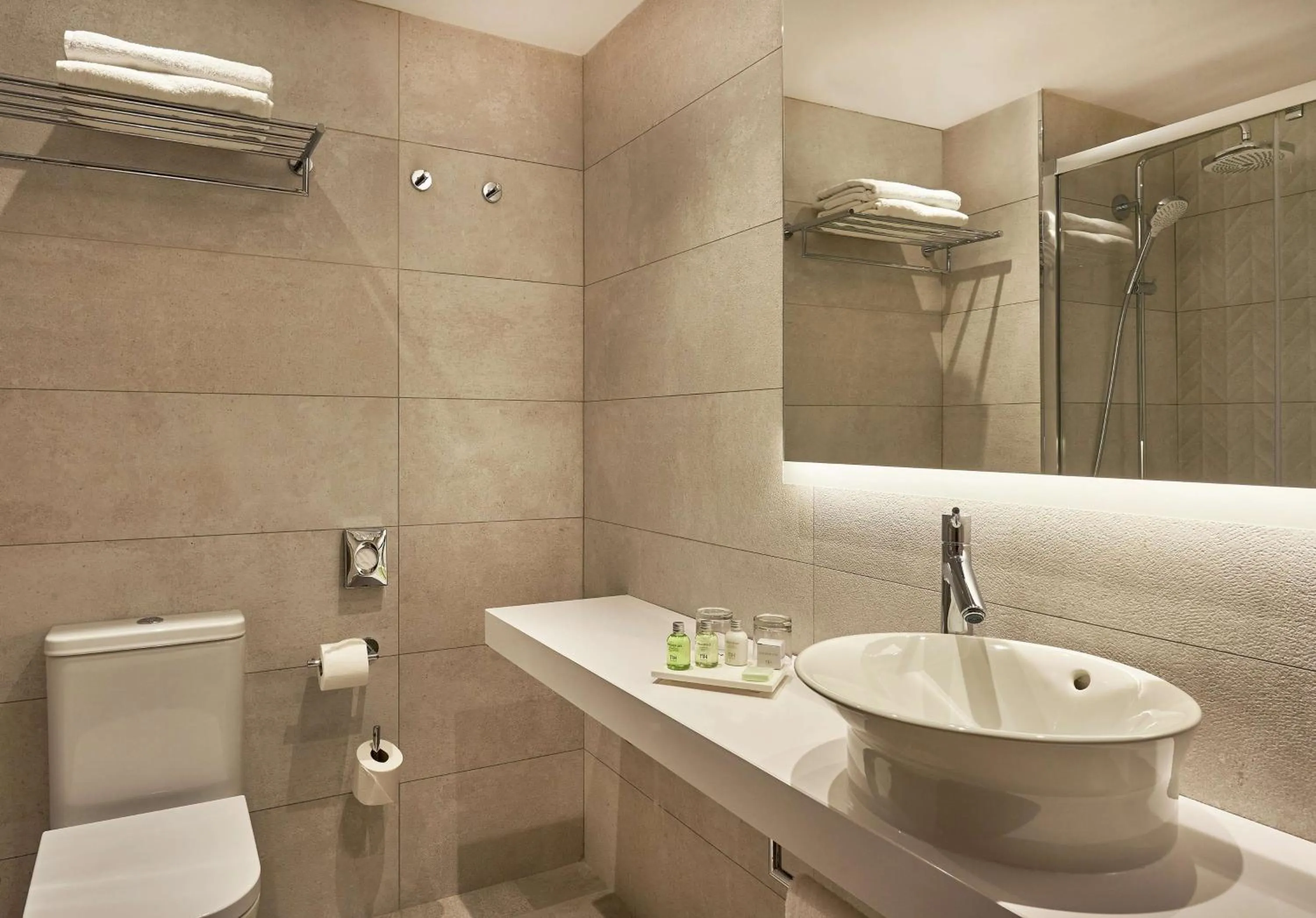 Bathroom in NH Sants Barcelona