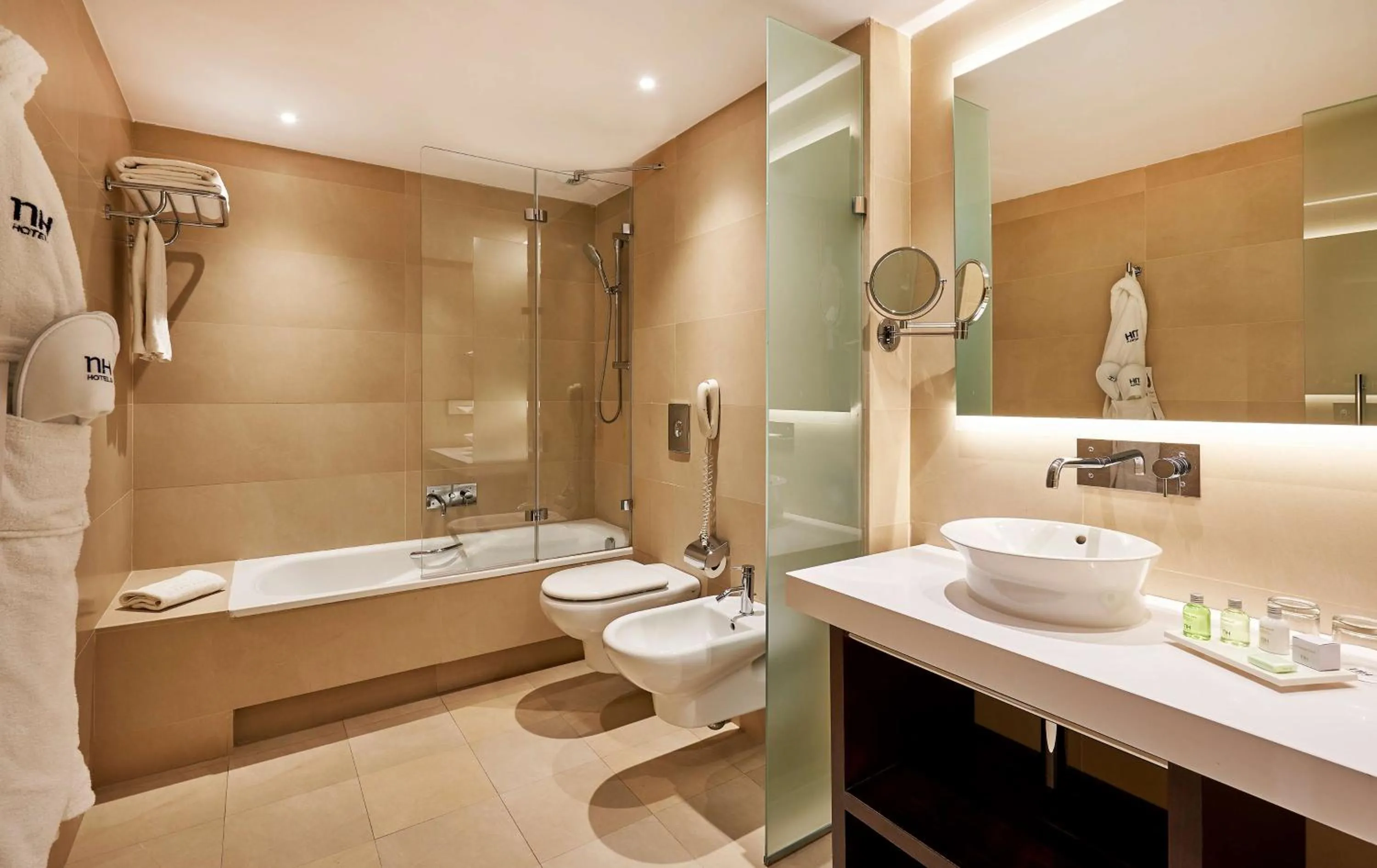 Bathroom in NH Sants Barcelona