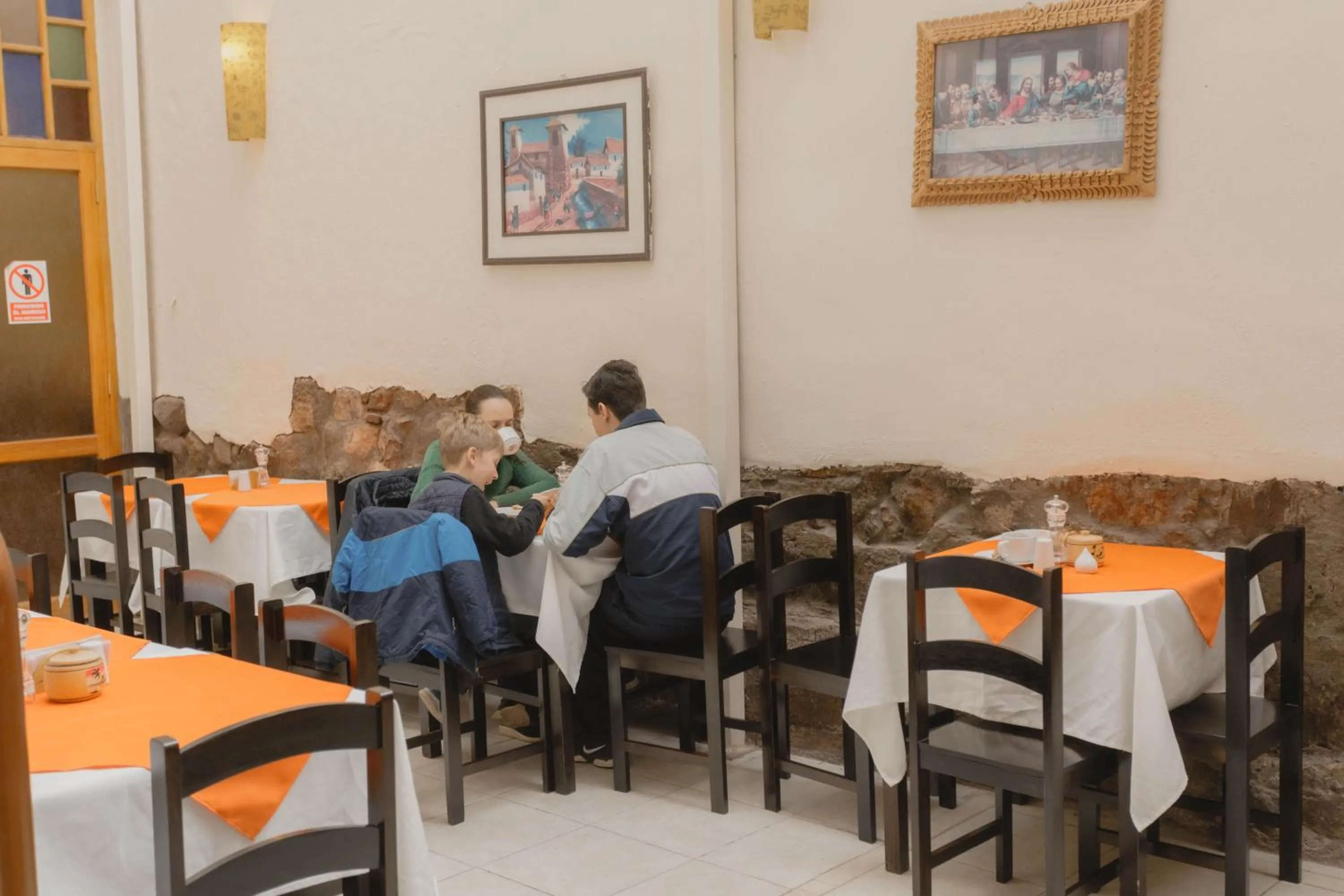 Dining area in Quechua ApartHotel