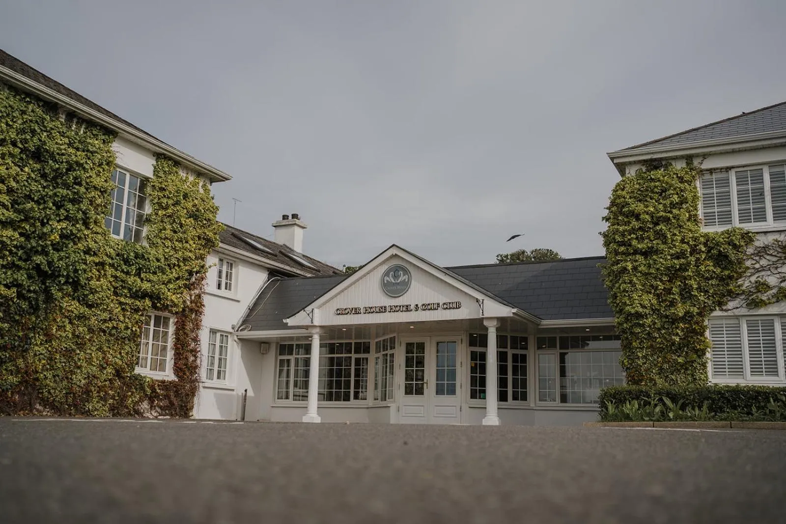 Crover House Hotel & Golf Club