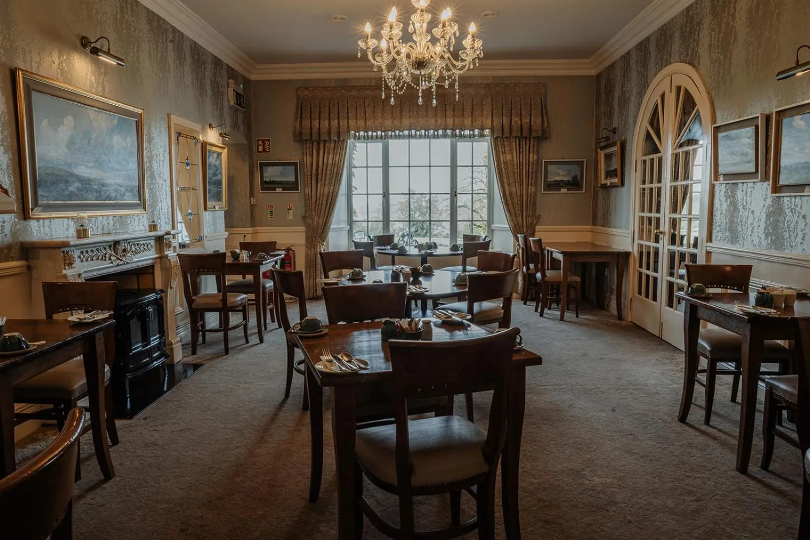 Crover House Hotel & Golf Club