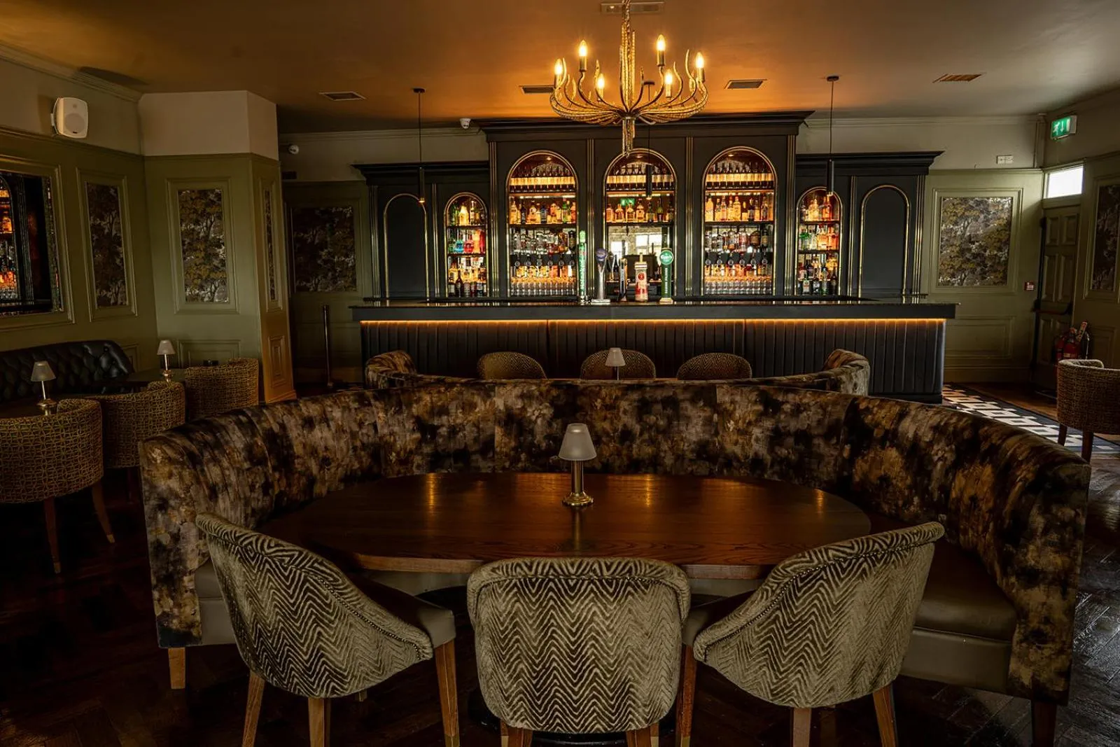 Crover House Hotel & Golf Club