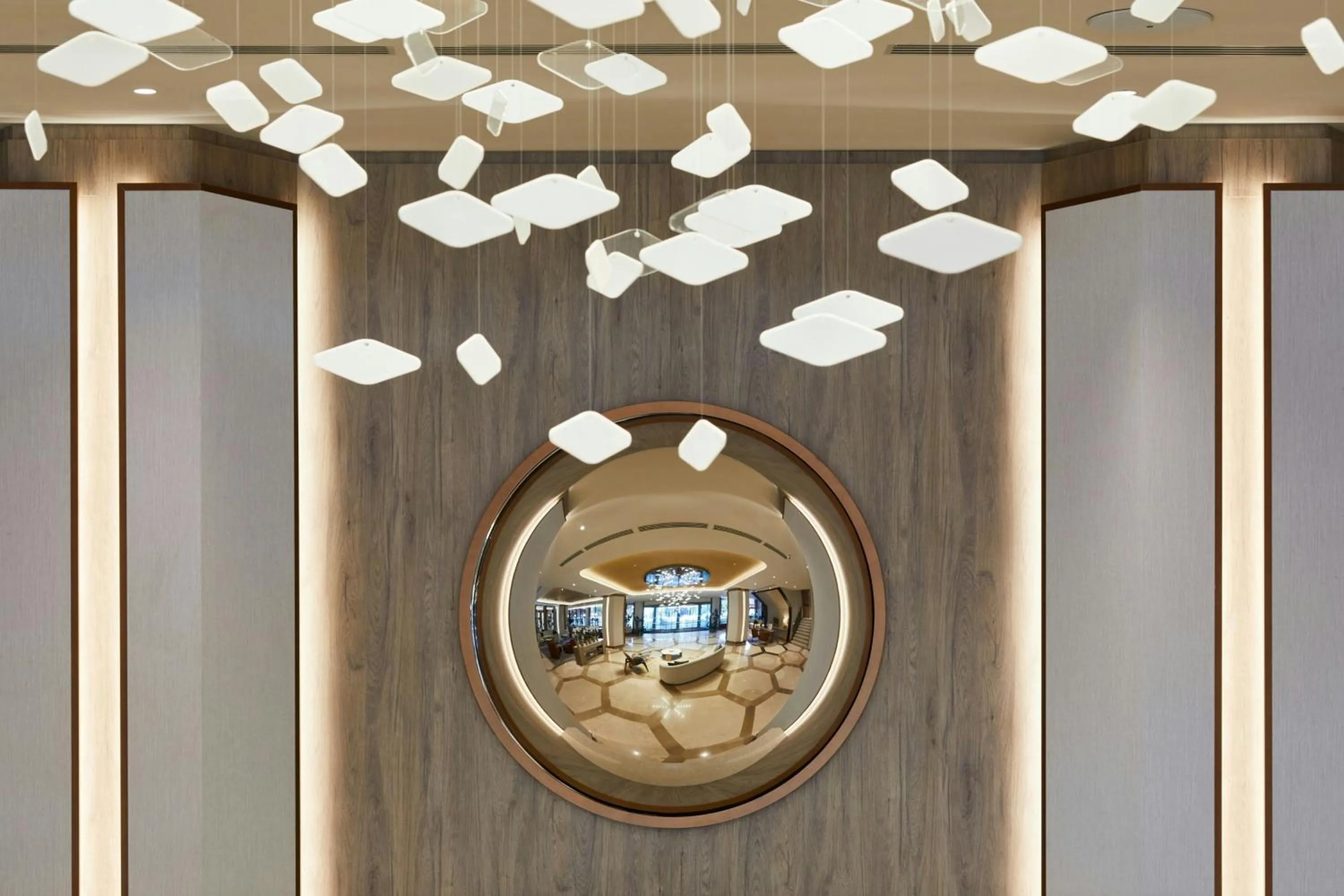 Lobby or reception in Madrid Marriott Hotel Princesa Plaza