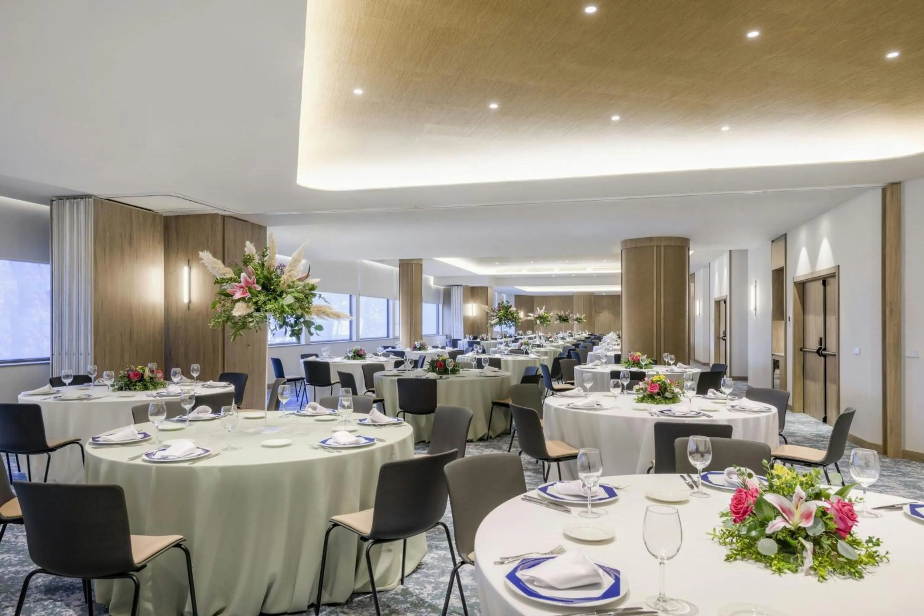 Meeting/conference room in Madrid Marriott Hotel Princesa Plaza