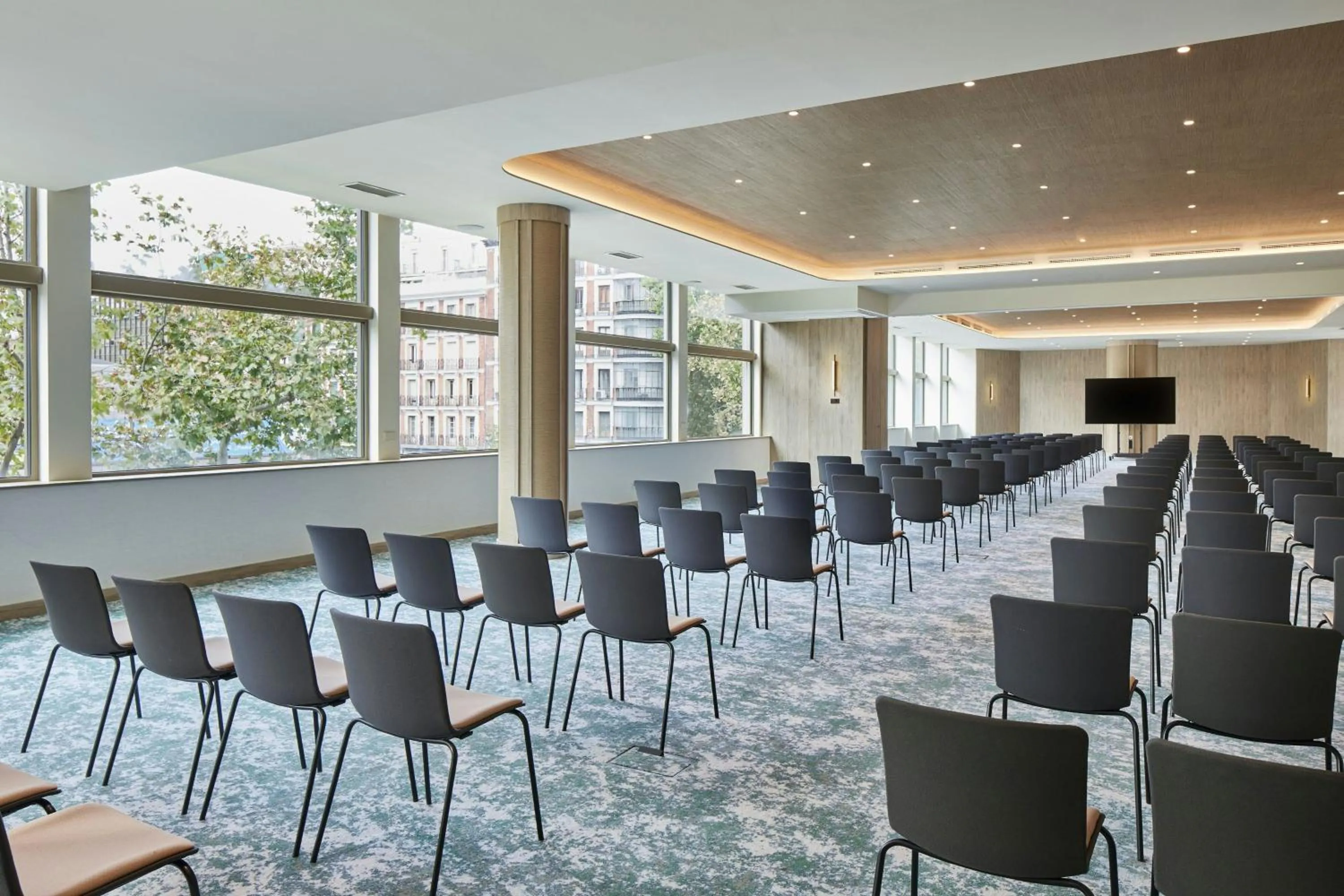 Meeting/conference room in Madrid Marriott Hotel Princesa Plaza