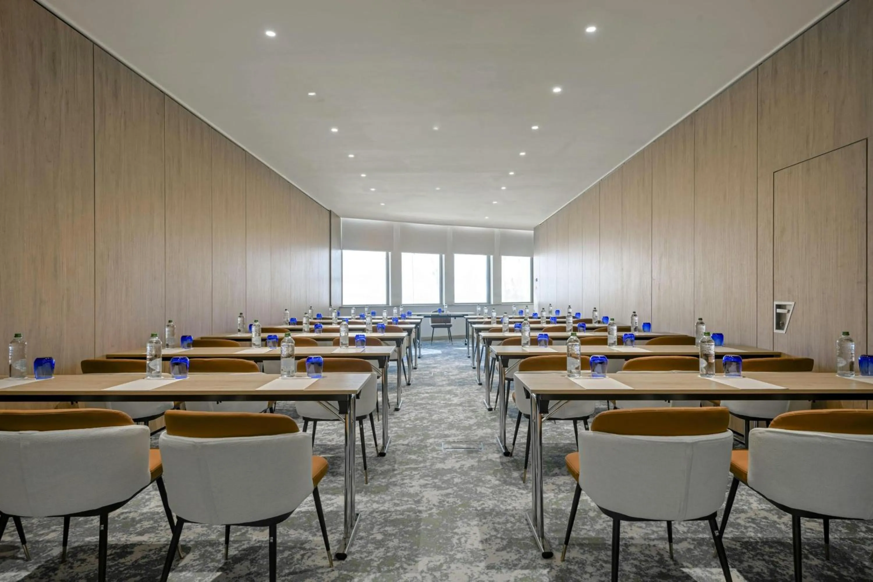 Meeting/conference room in Madrid Marriott Hotel Princesa Plaza