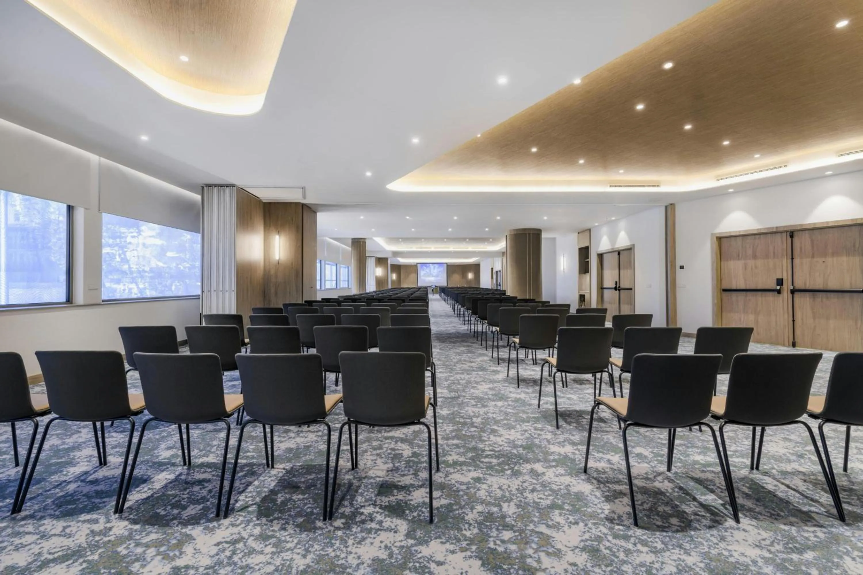 Meeting/conference room in Madrid Marriott Hotel Princesa Plaza