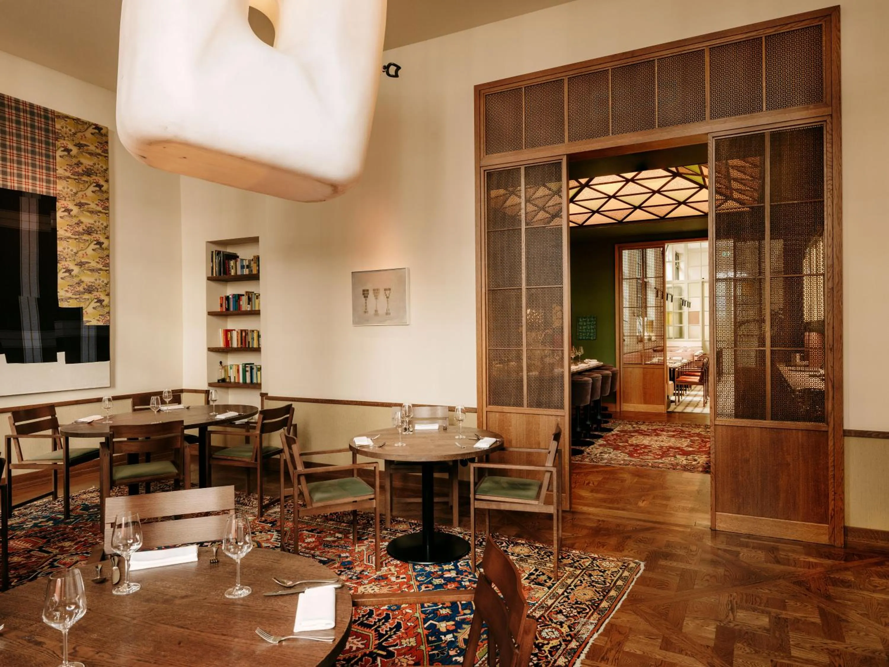 Restaurant/places to eat in Boutique Hotel Château Royal