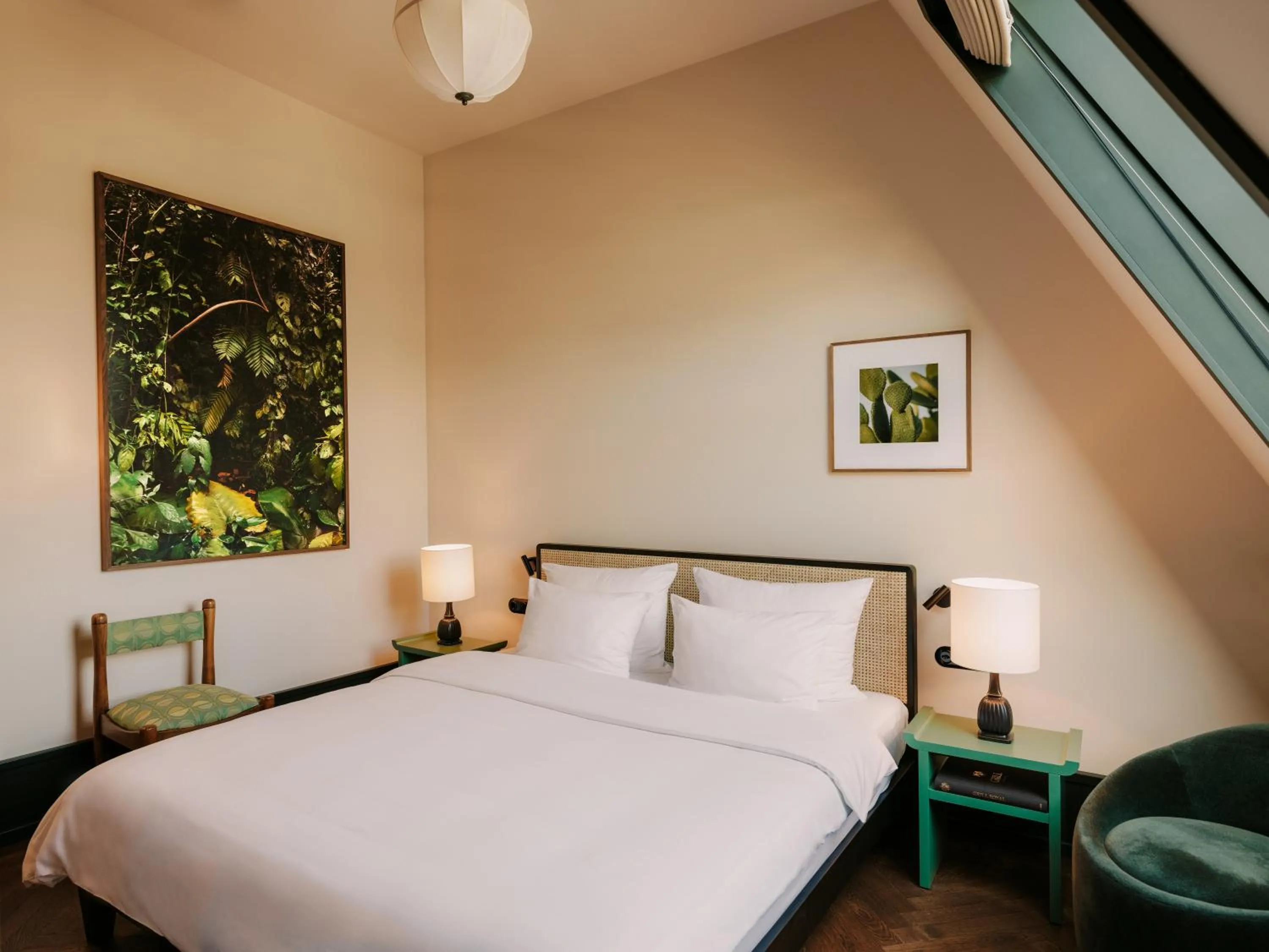 Photo of the whole room, Bed in Boutique Hotel Château Royal