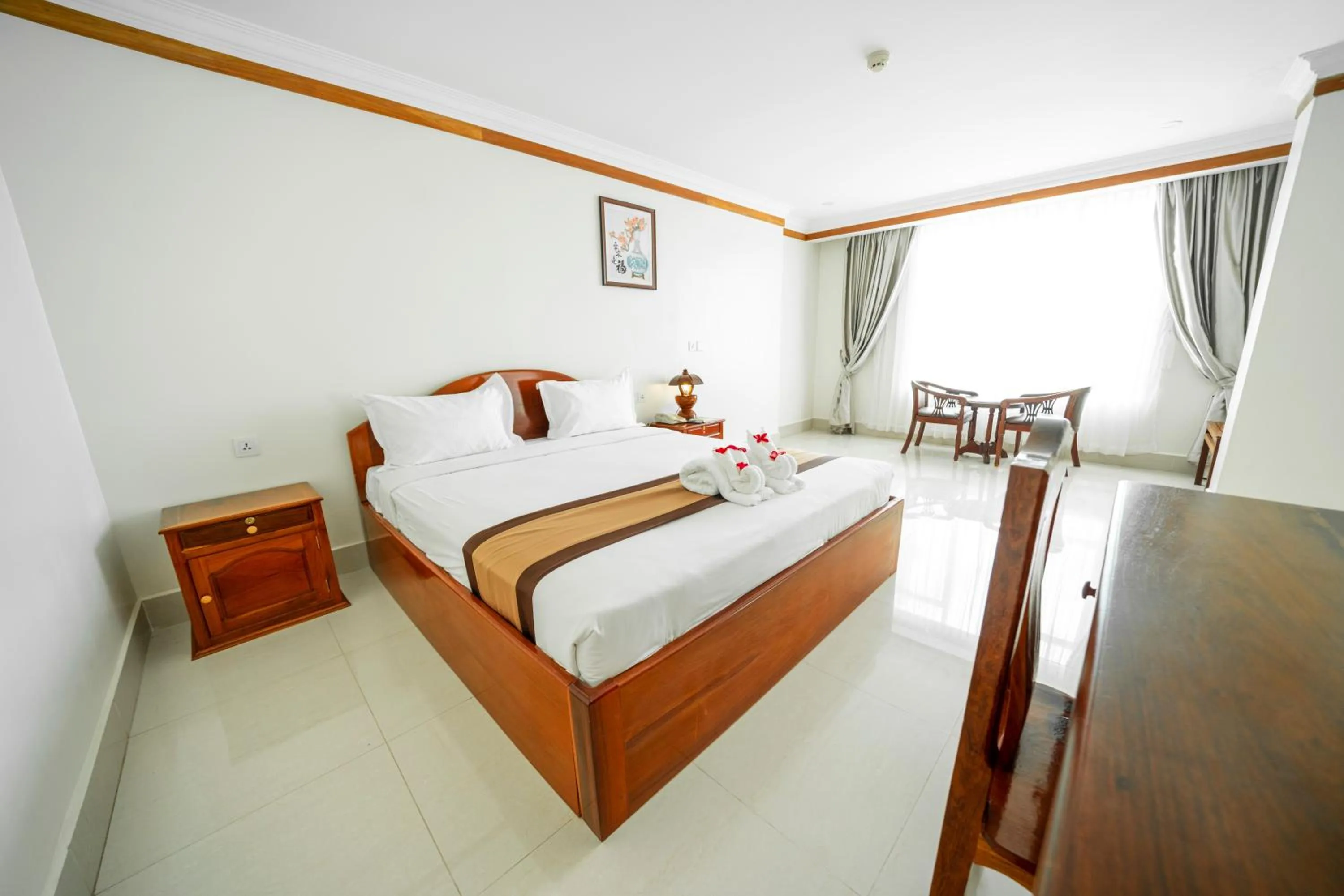 Bedroom, Bed in Pursat Riverside Hotel & Spa