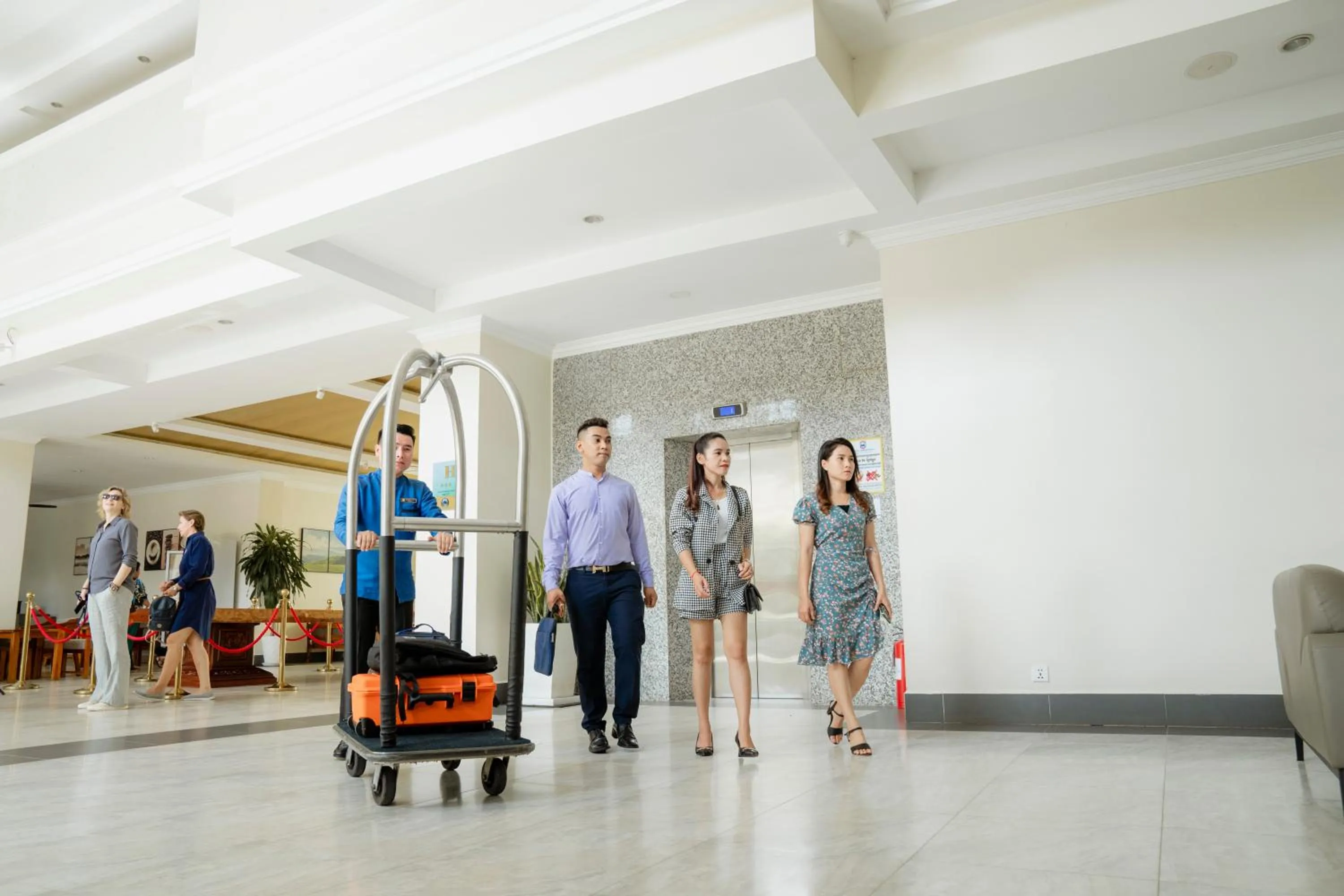 group of guests in Pursat Riverside Hotel & Spa