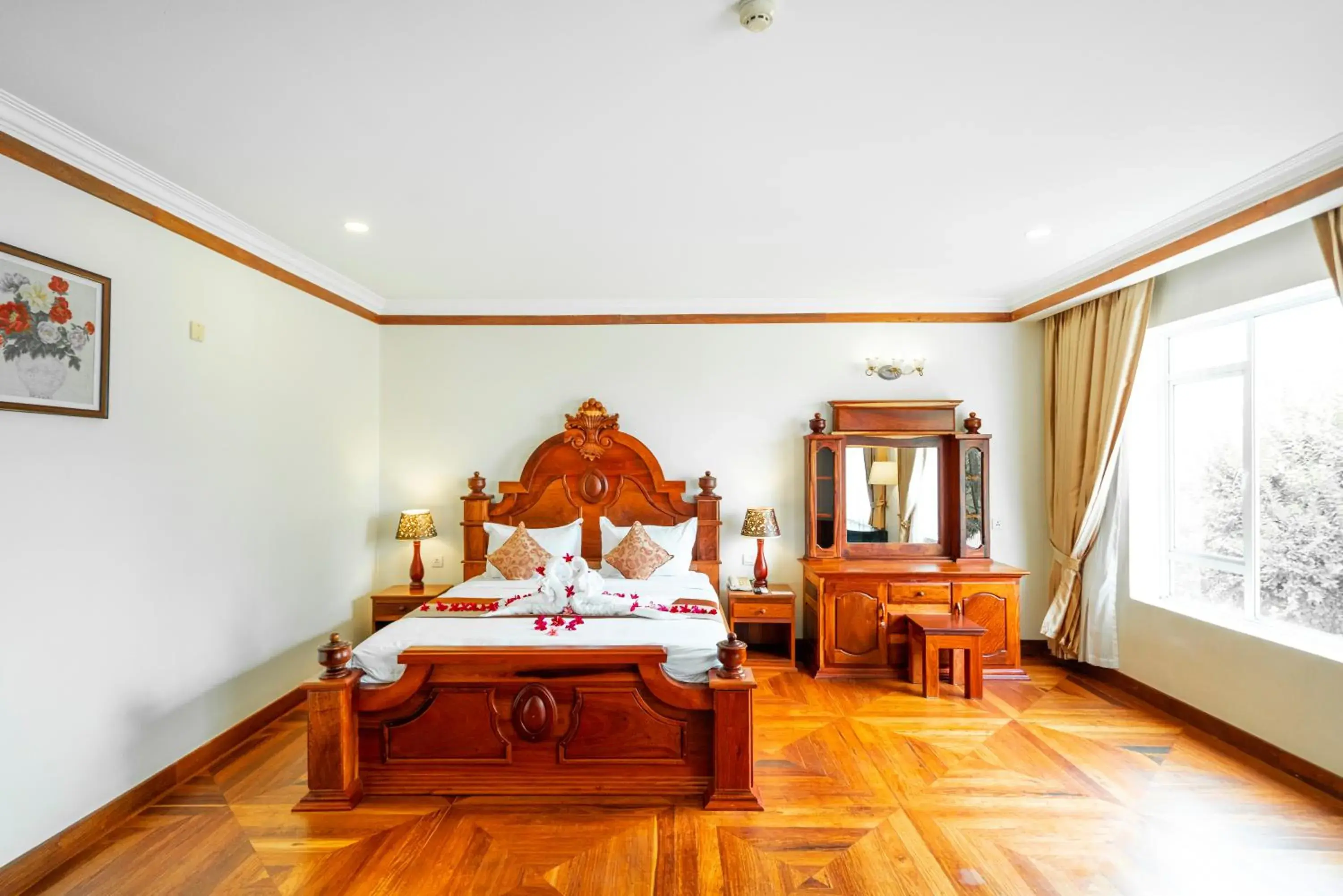 Bed in Pursat Riverside Hotel & Spa Bed in Pursat Riverside Hotel & Spa