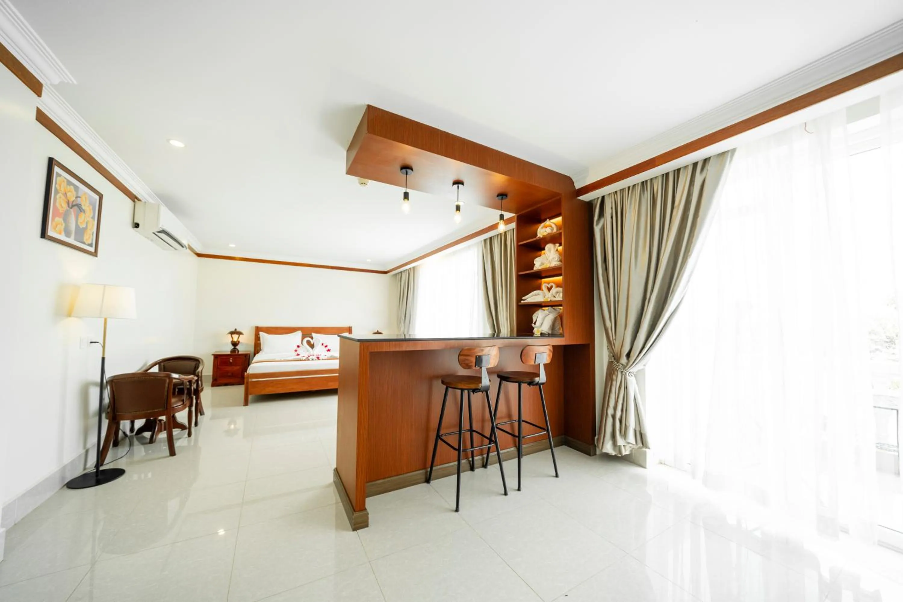 Dining area in Pursat Riverside Hotel & Spa