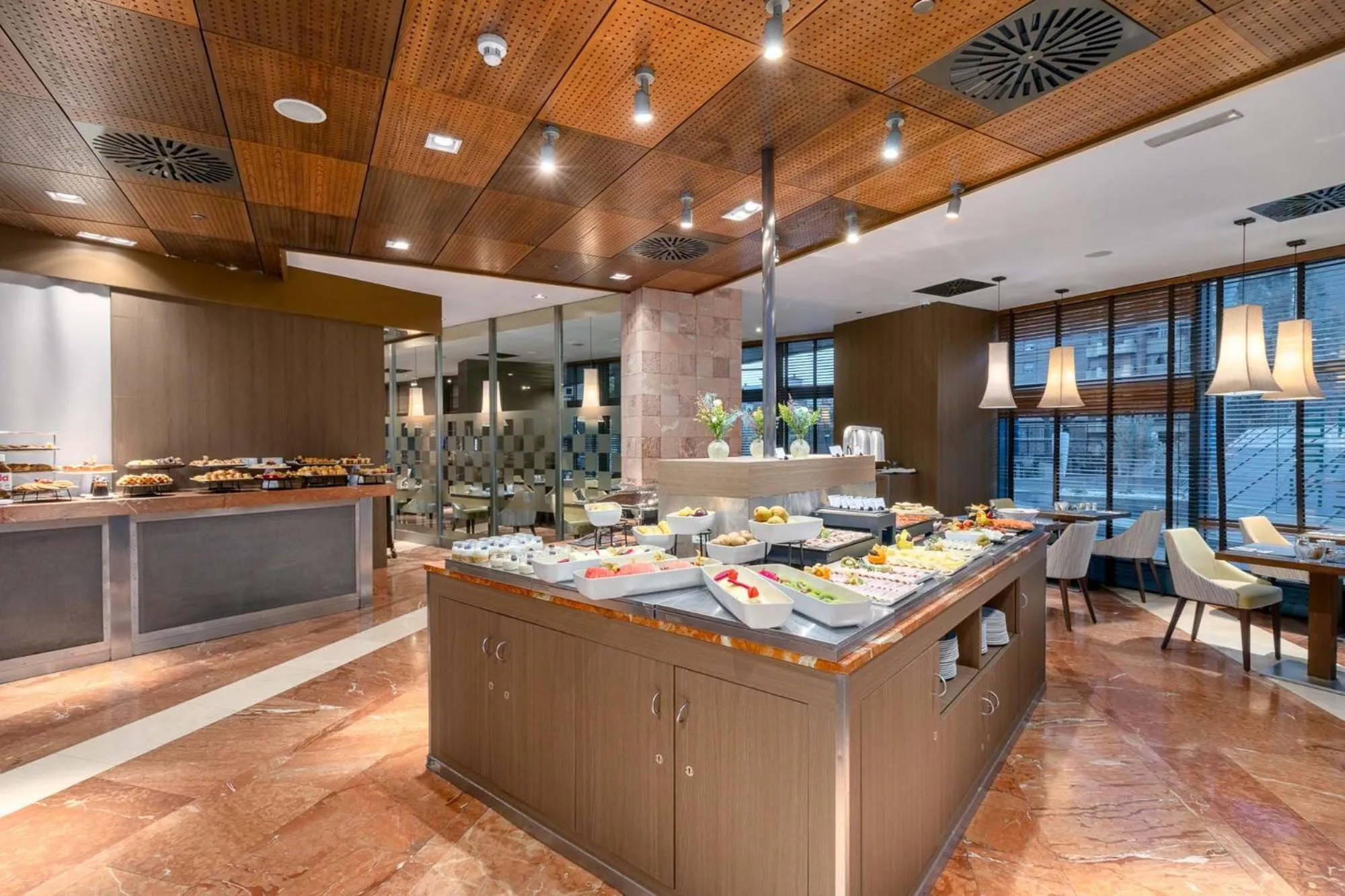 Lounge or bar in Eurostars Suites Mirasierra