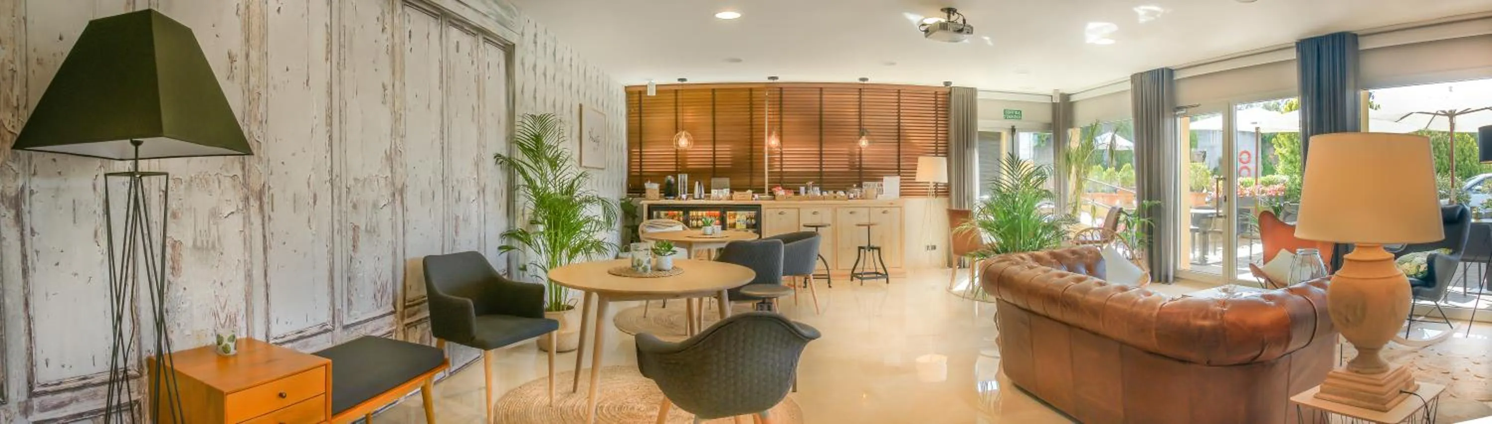 Lounge or bar in Hotel Costabella