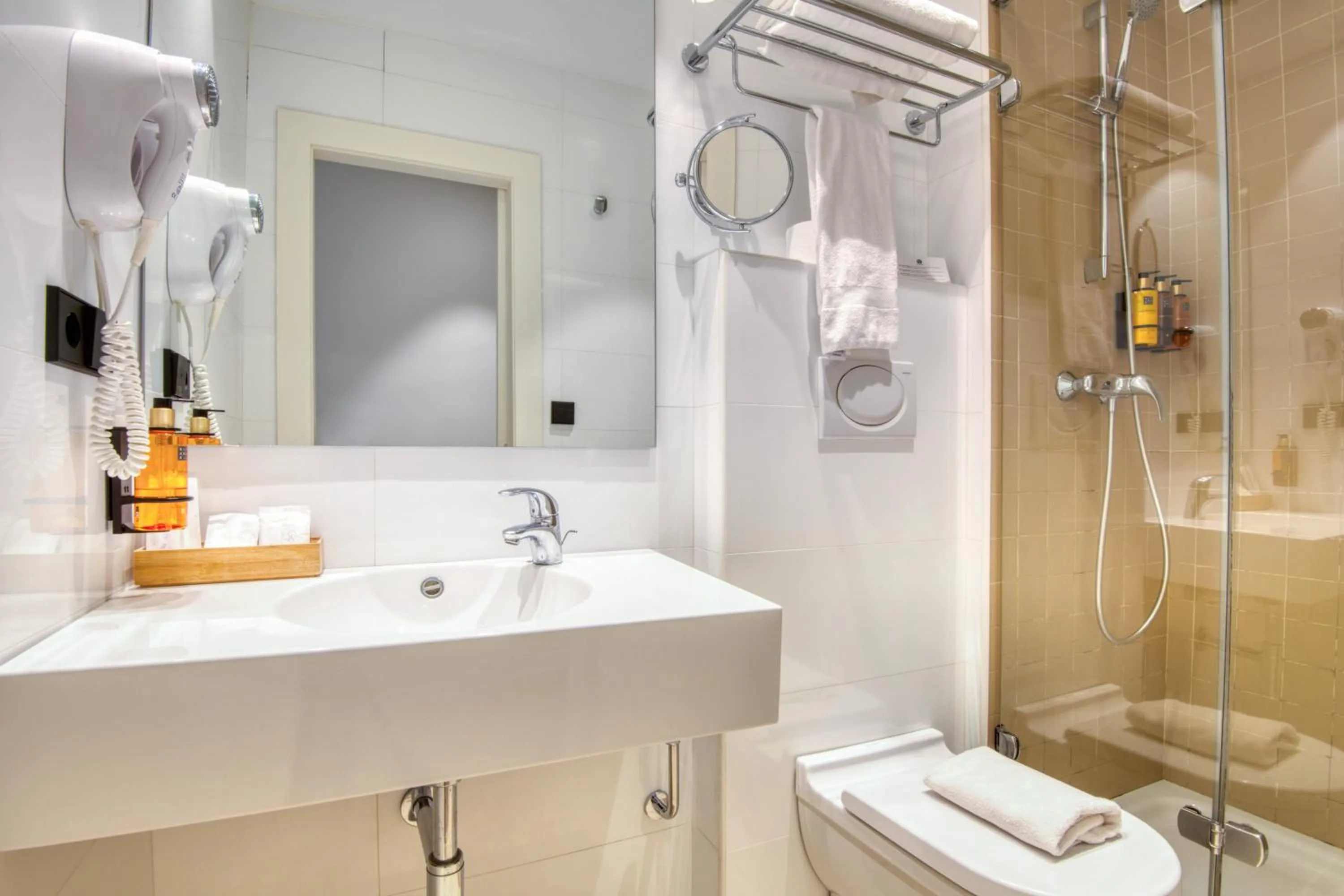 Bathroom in Hotel Costabella