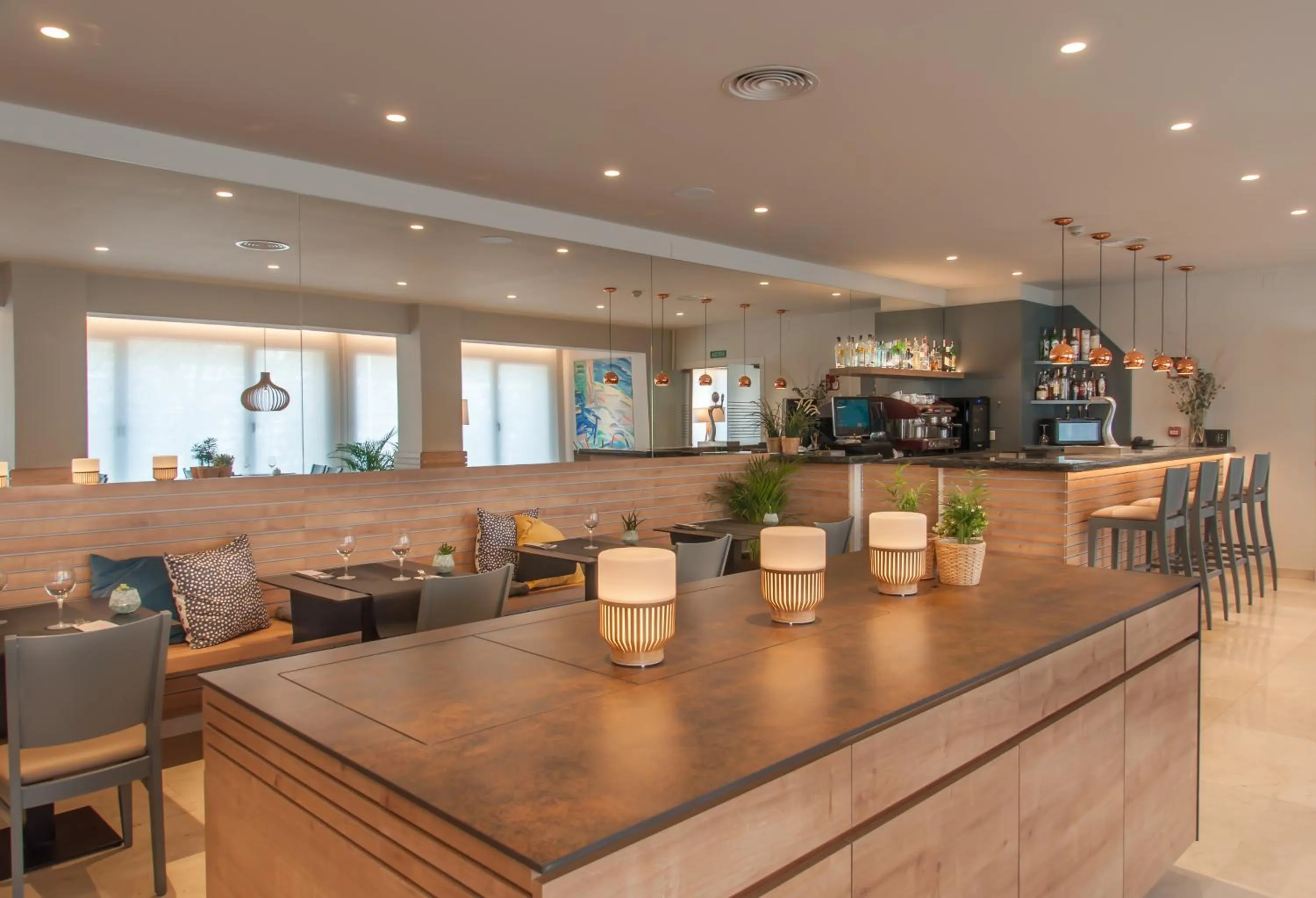 Restaurant/places to eat in Hotel Costabella