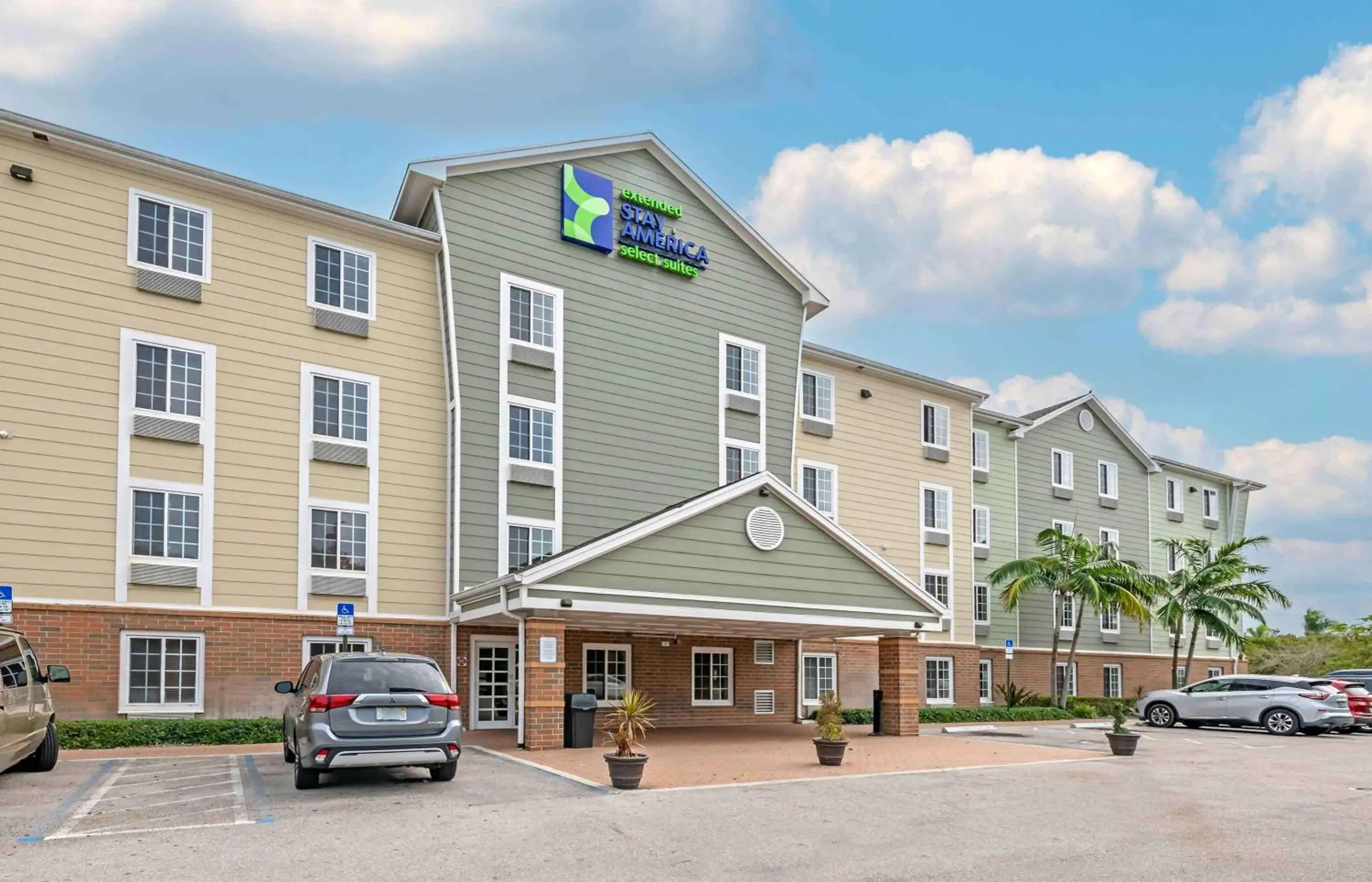 Property Building in Extended Stay America Select Suites - Lake Worth
