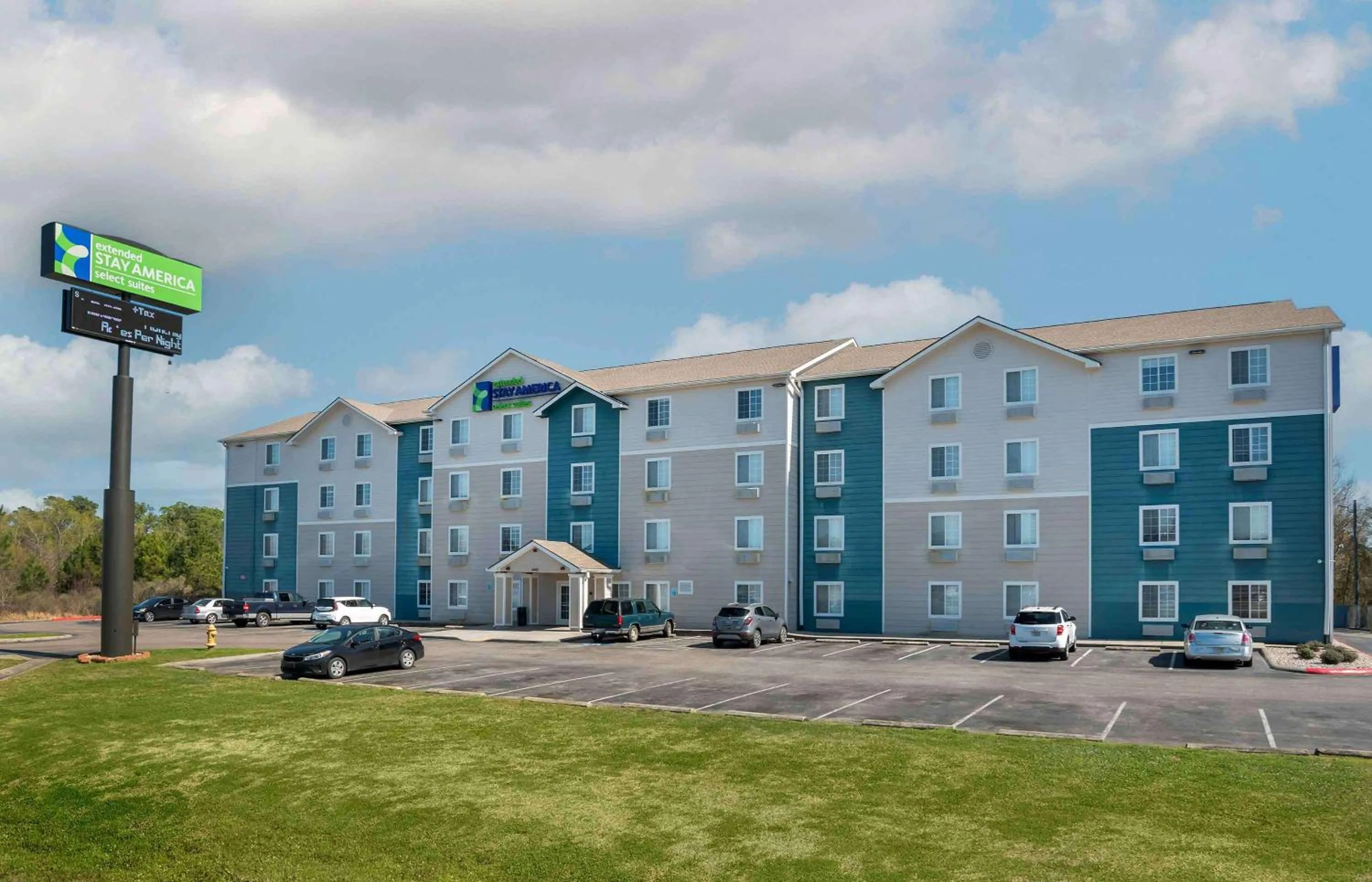Property building in Extended Stay America Select Suites - Gulfport