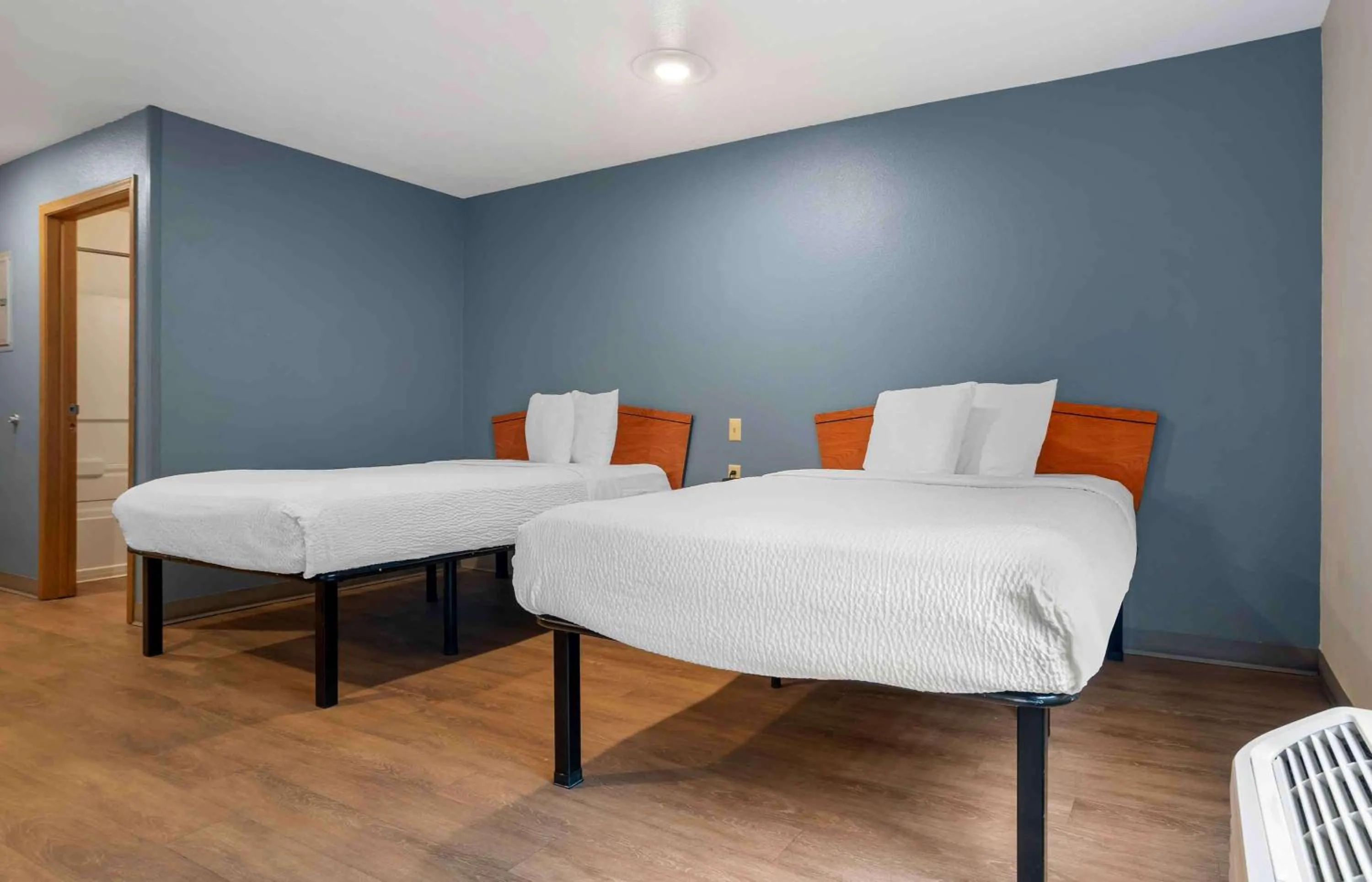 Bedroom in Extended Stay America Select Suites - Gulfport