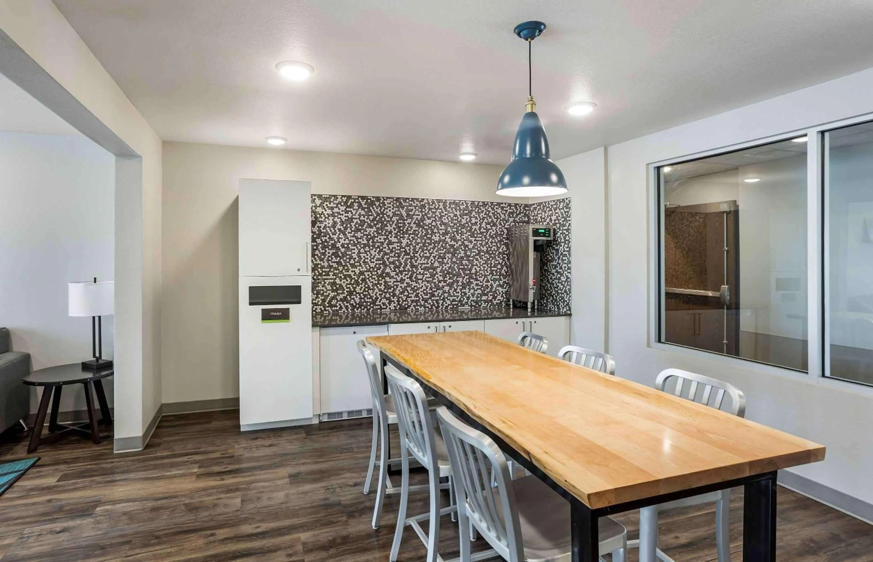 Restaurant/places to eat in Extended Stay America Suites - Philadelphia - Plymouth Meeting - West