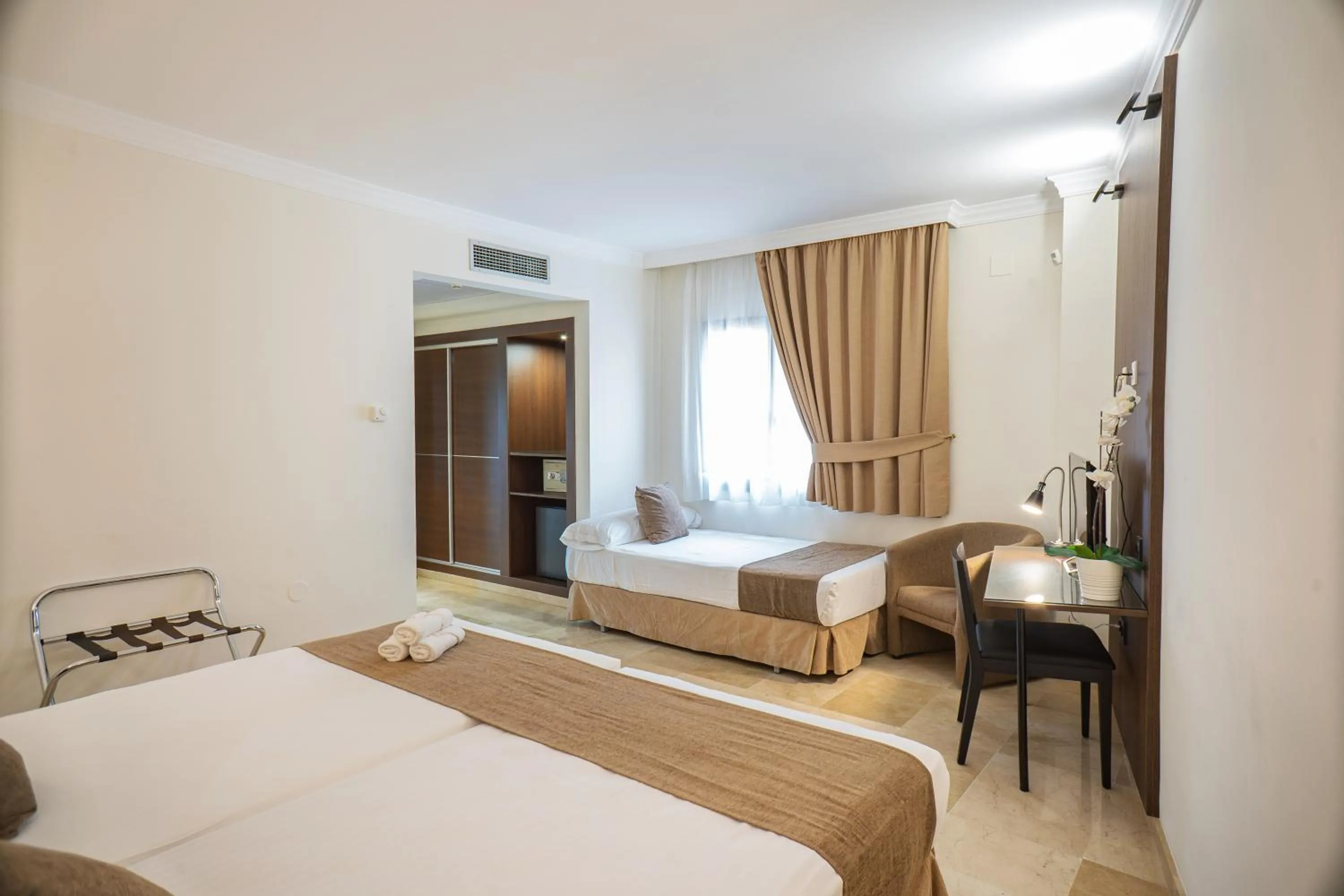 Bed in Mainake Costa del Sol