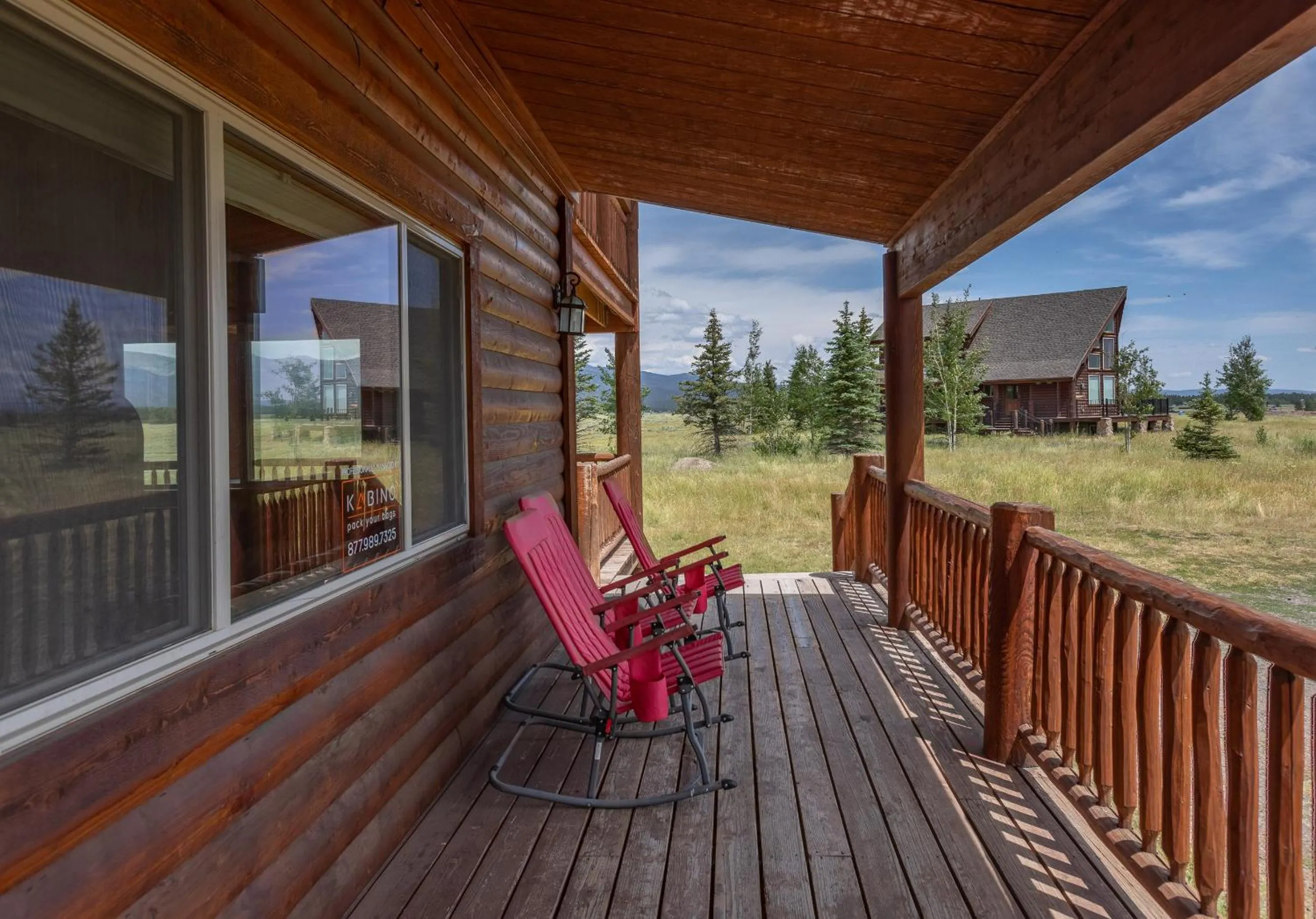 Liberty Lodge by KABINO Hot Tub Air Hockey 3 Living Rooms 7 bedrooms Boat Launch Reservoir ATV Snowmobile Trails WiFi