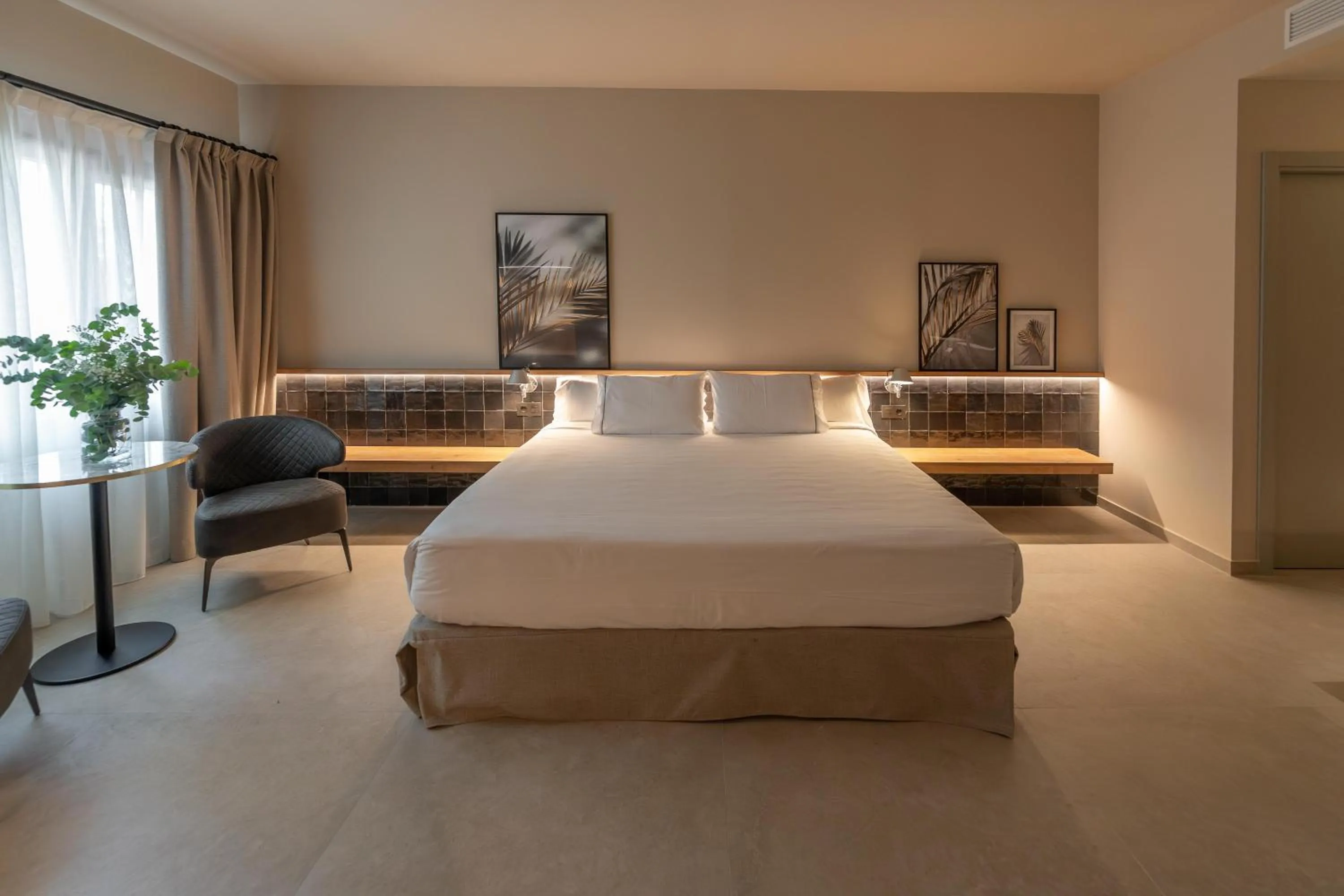 Photo of the whole room, Bed in Hotel Huerto del Cura