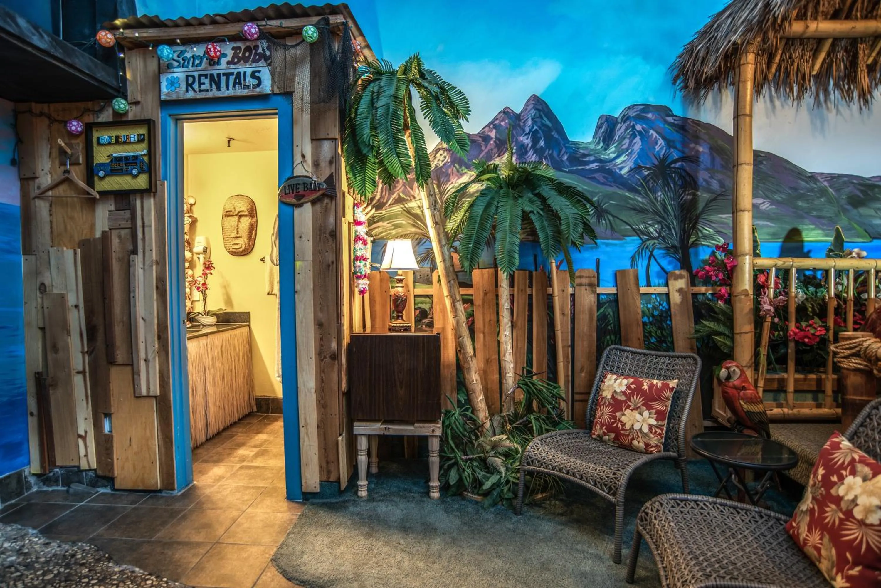 Seating area in The Anniversary Inn - Fifth South