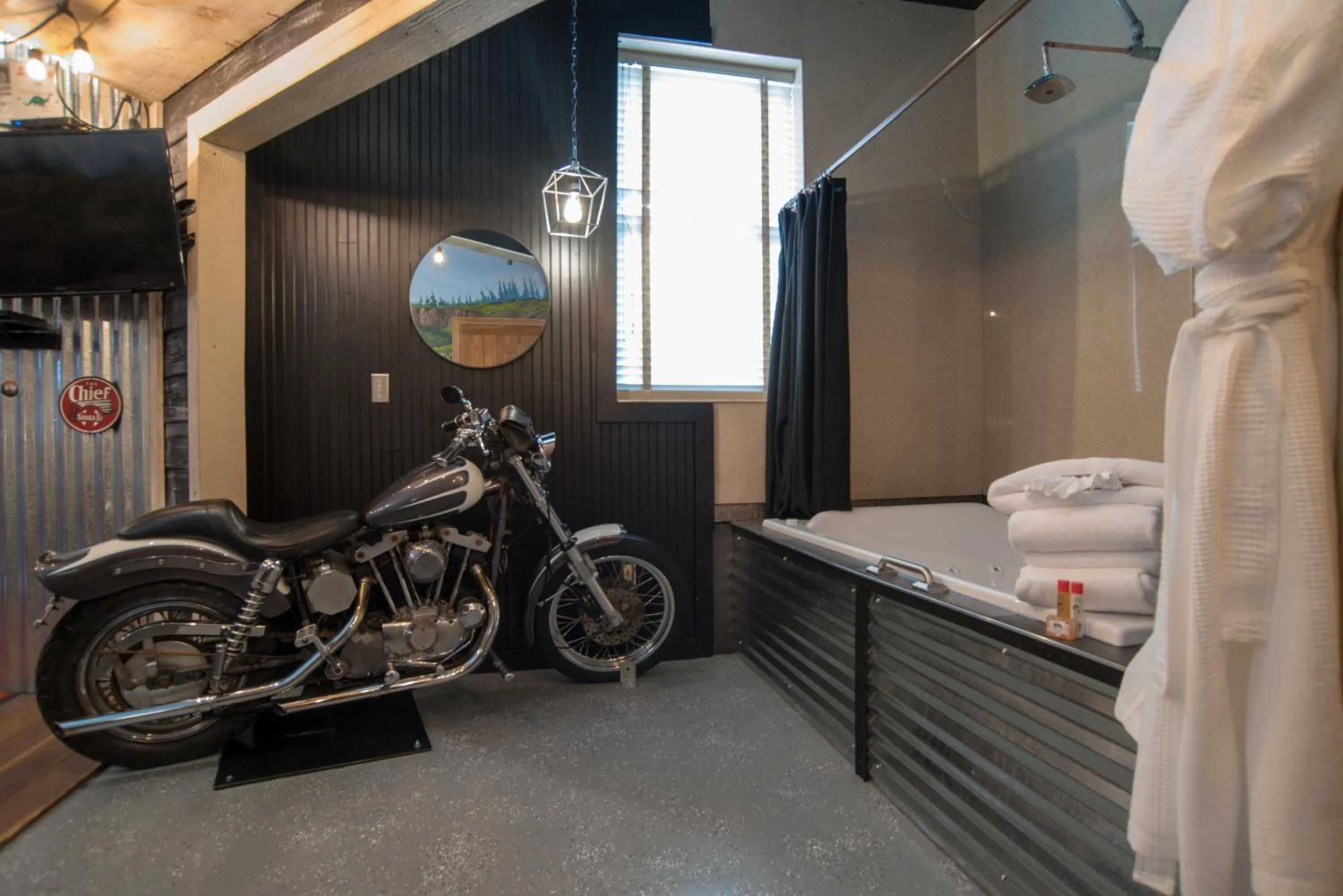 Bathroom in The Anniversary Inn - Fifth South