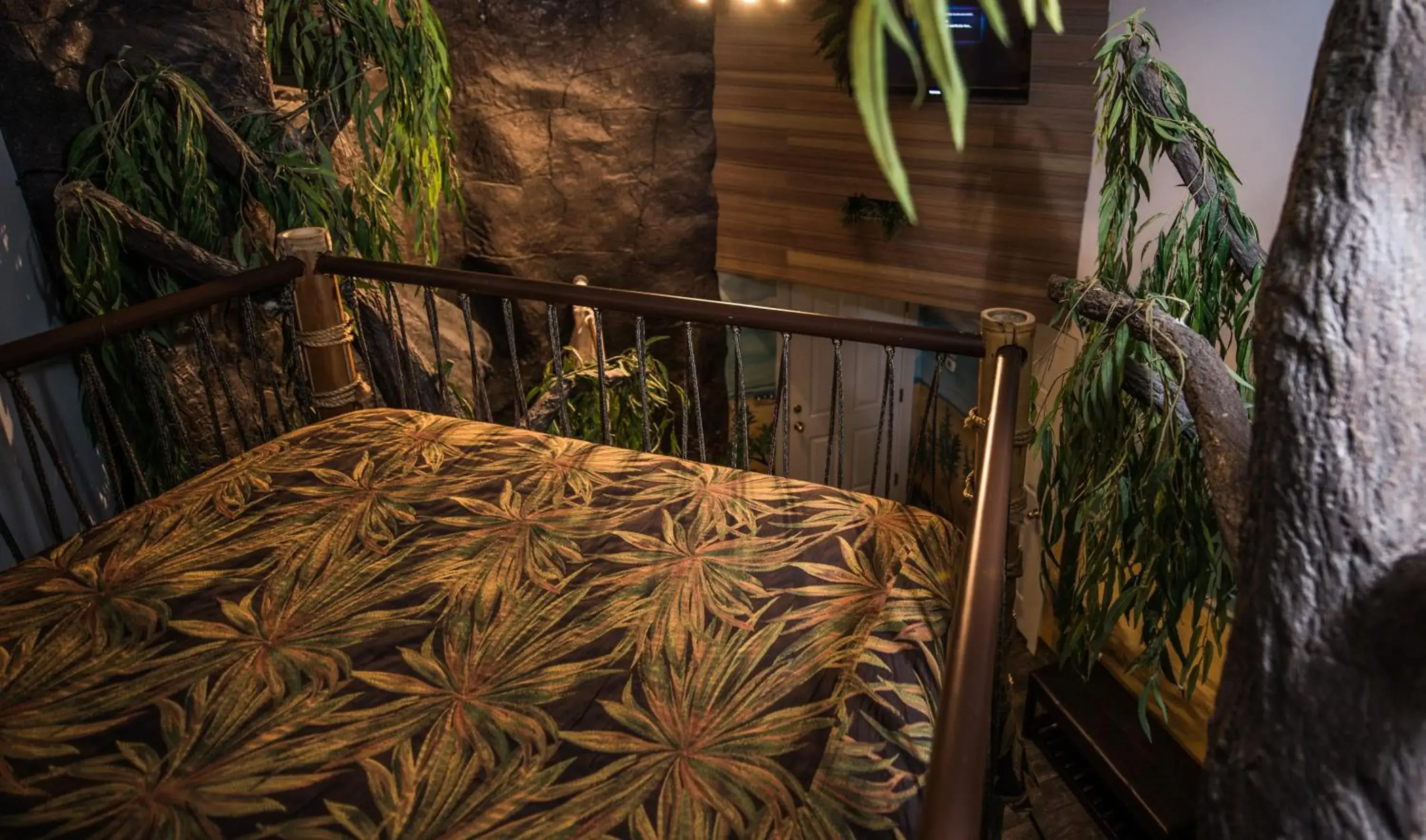 King Room with Spa Bath in The Anniversary Inn - Fifth South King Room with Spa Bath in The Anniversary Inn - Fifth South