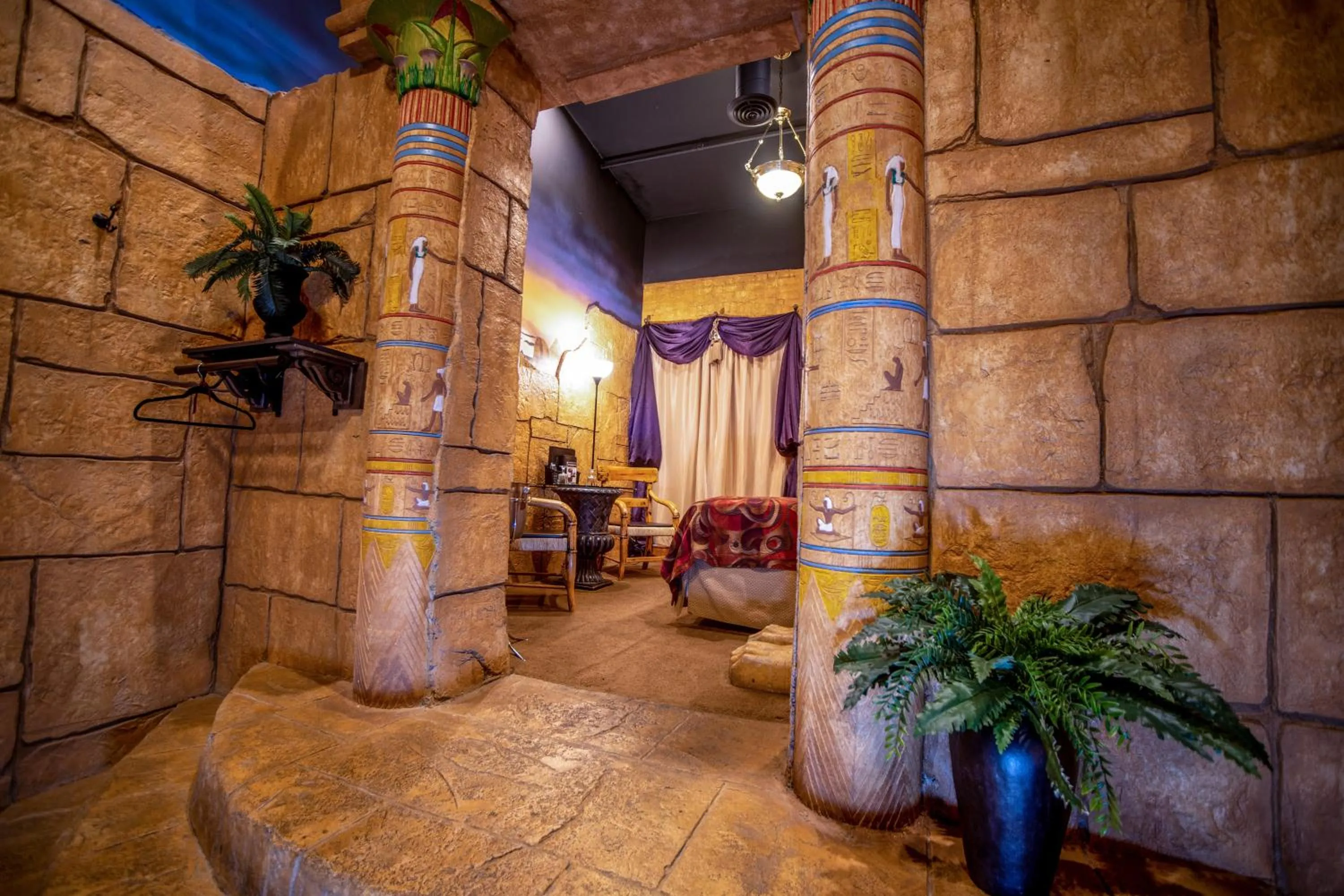 Decorative detail in The Anniversary Inn - Fifth South