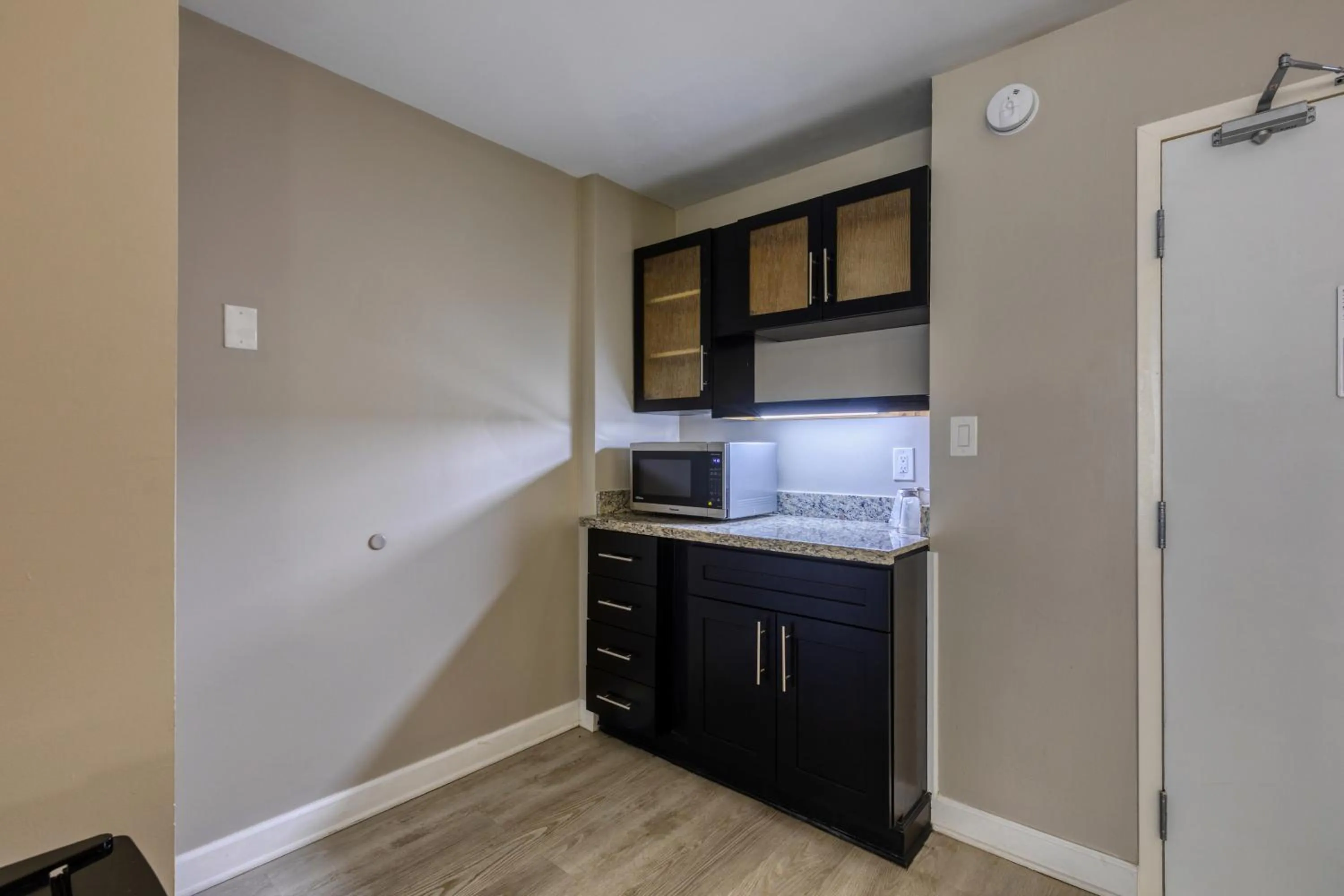 minibar in Hotel Weston