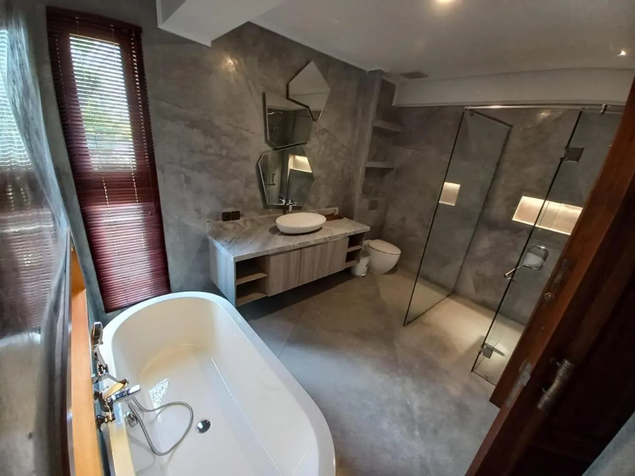 Shower in Villa Tamaro Bali