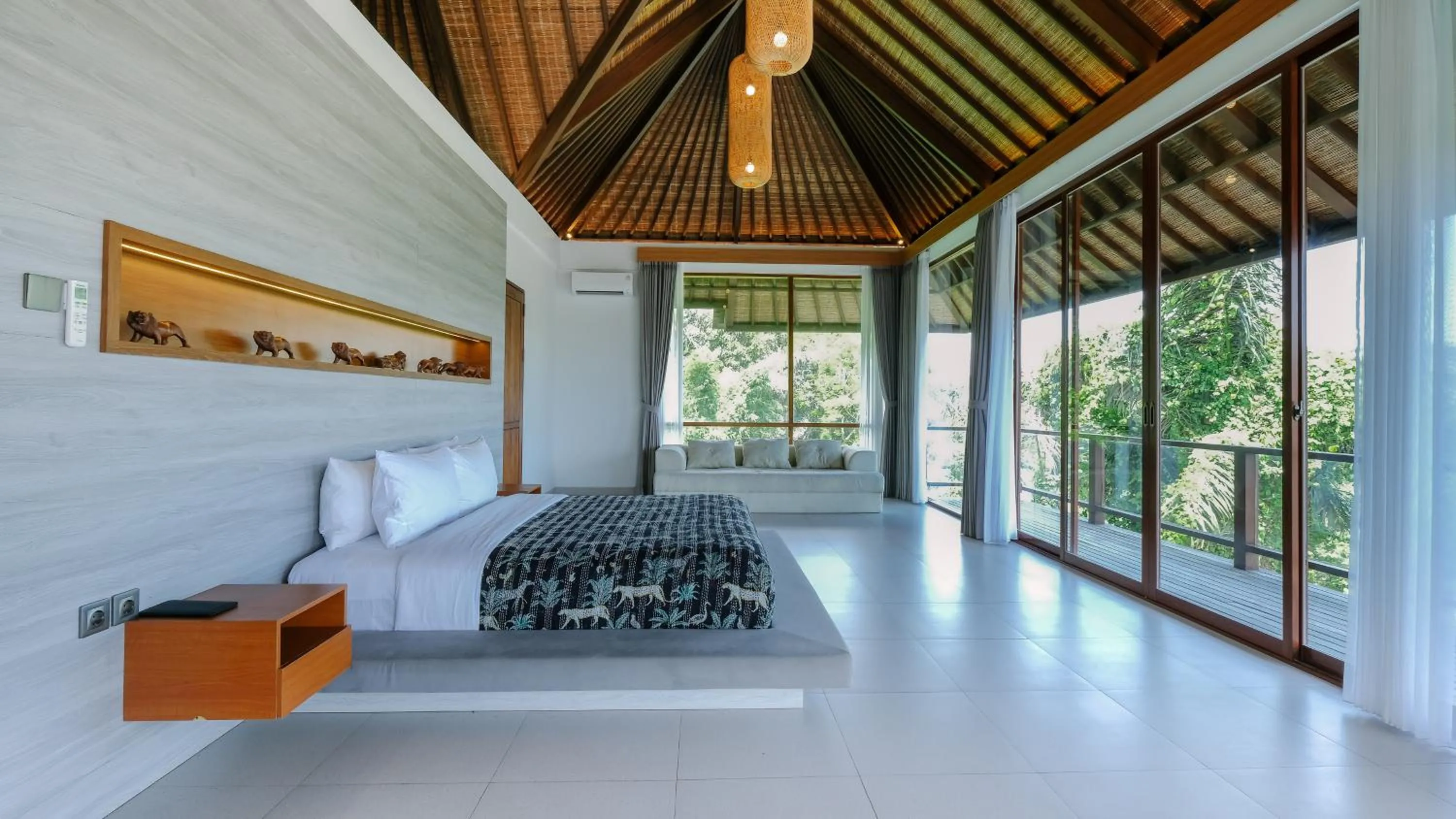 Bed in Villa Tamaro Bali
