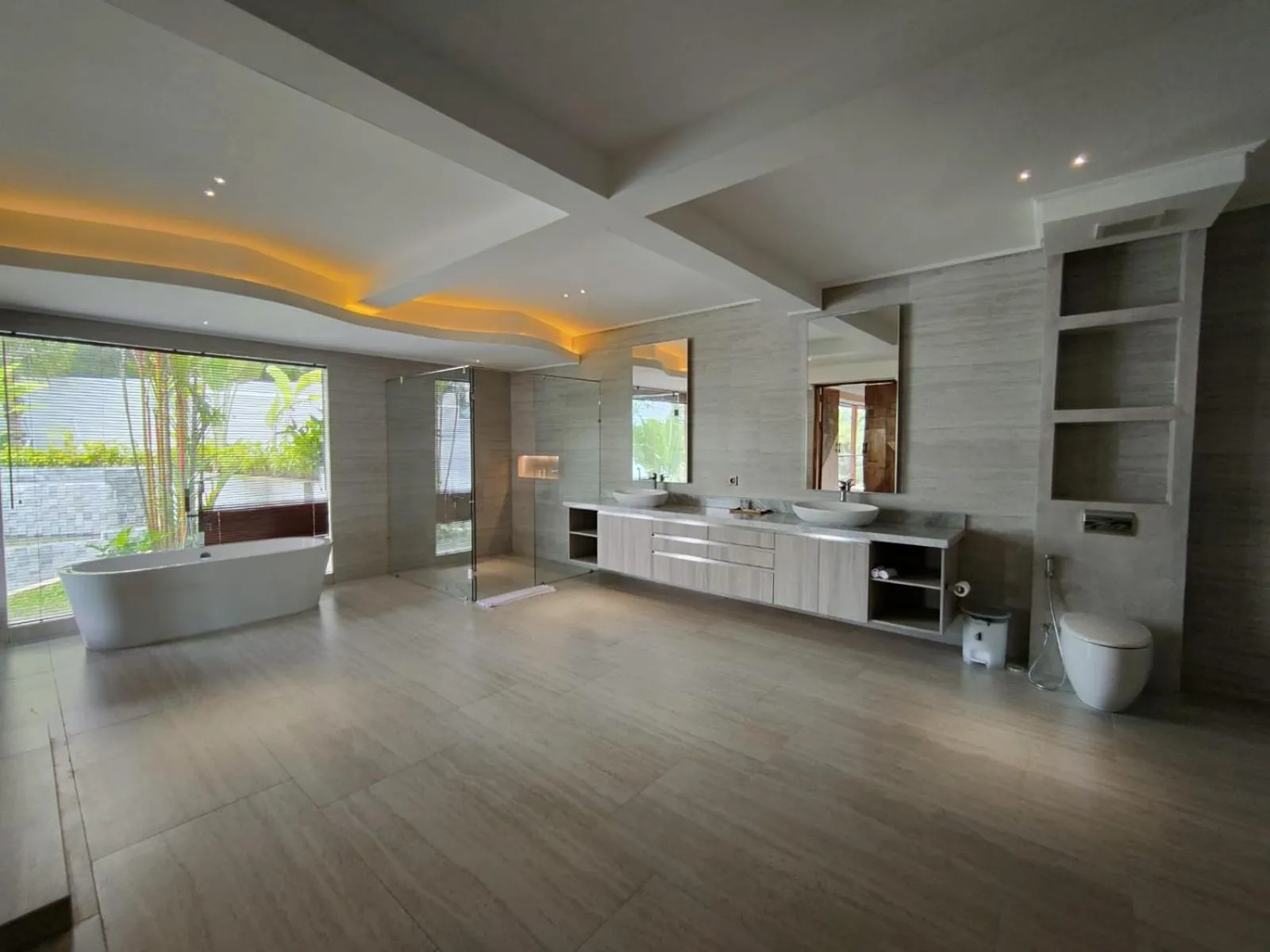 Bathroom in Villa Tamaro Bali