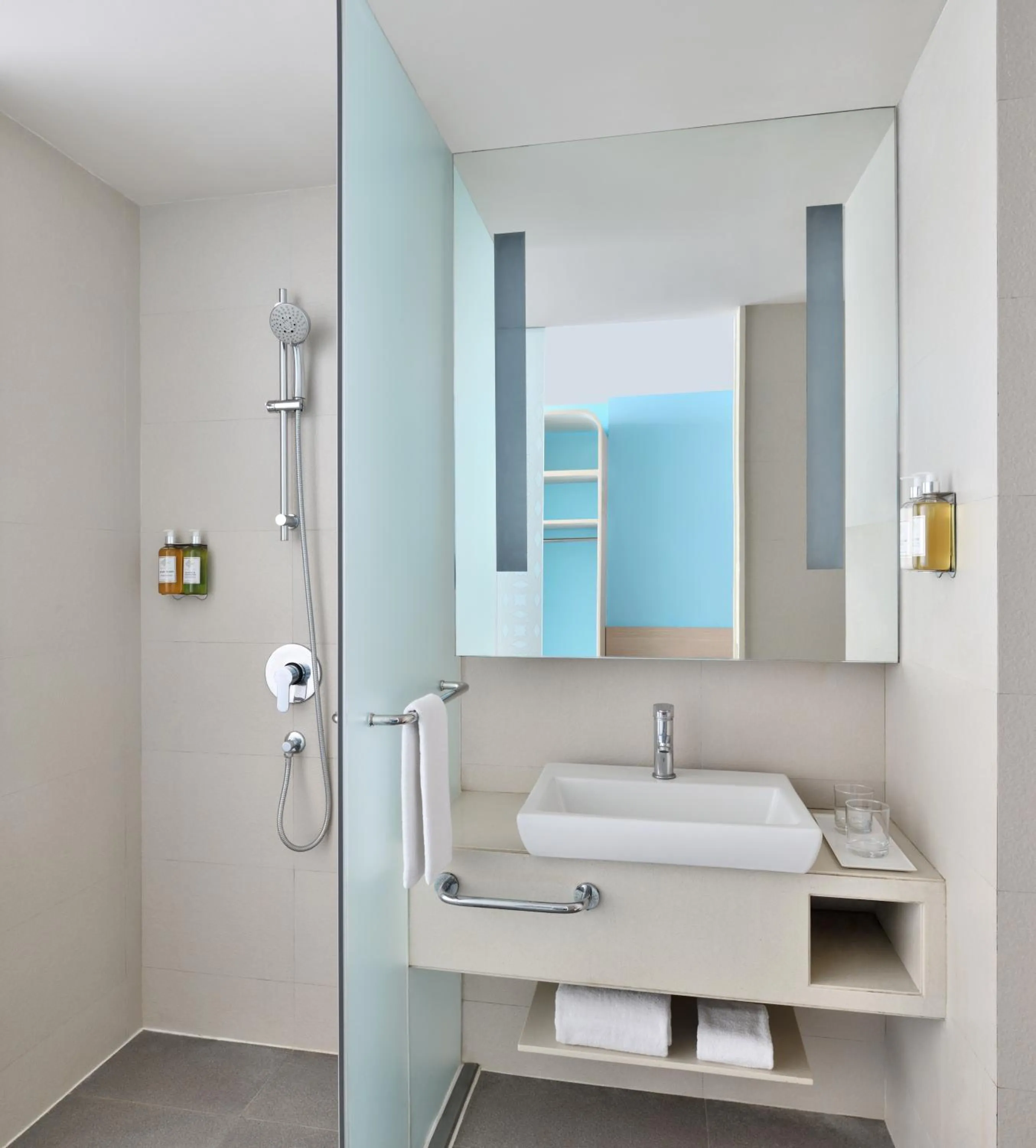 Shower in Fairfield by Marriott Hyderabad Gachibowli