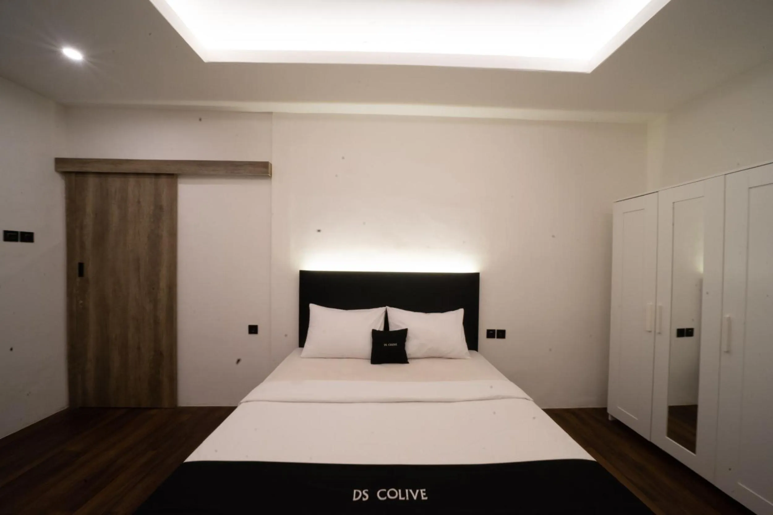 Bed in DS Colive Sinabung