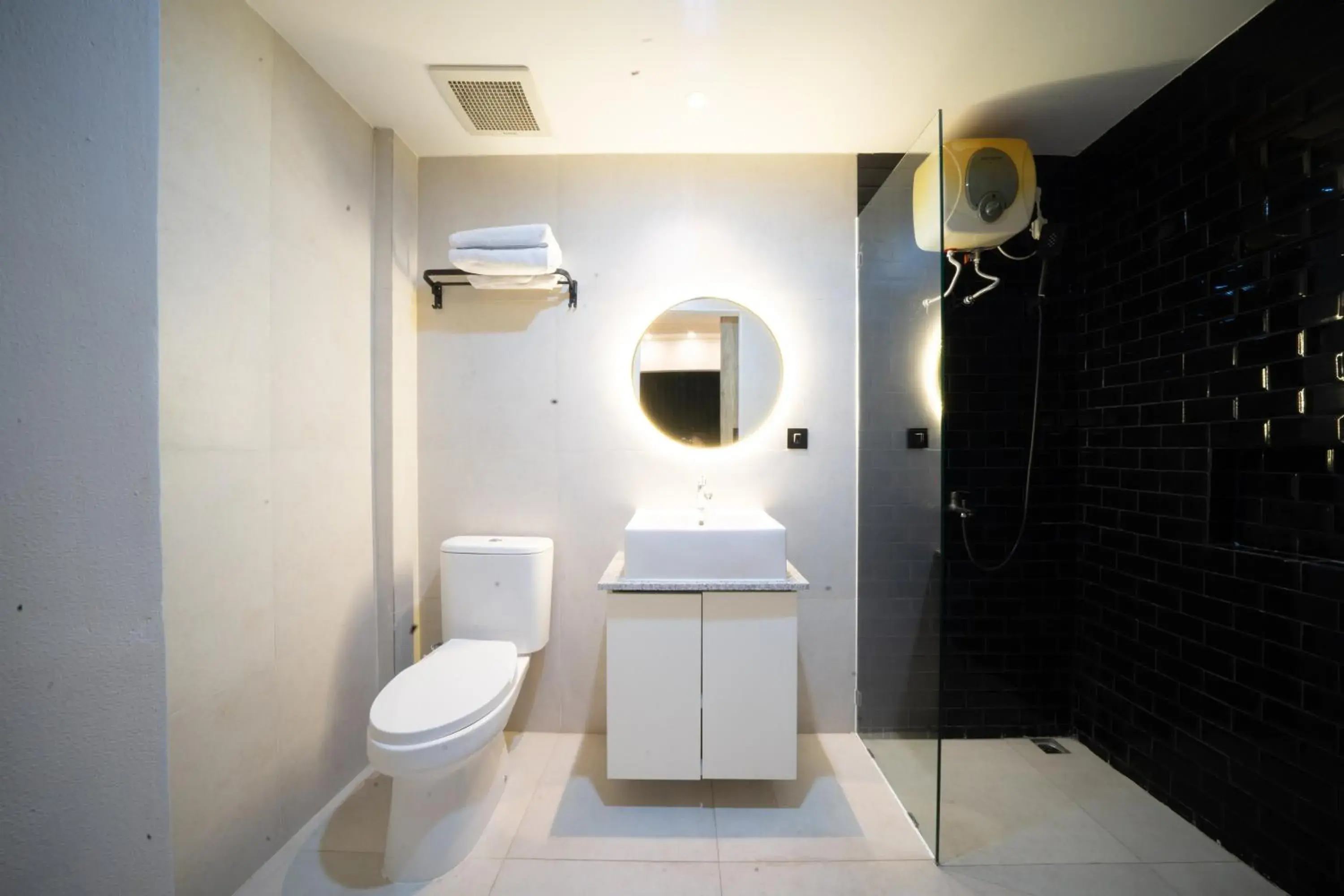 Bathroom in DS Colive Sinabung