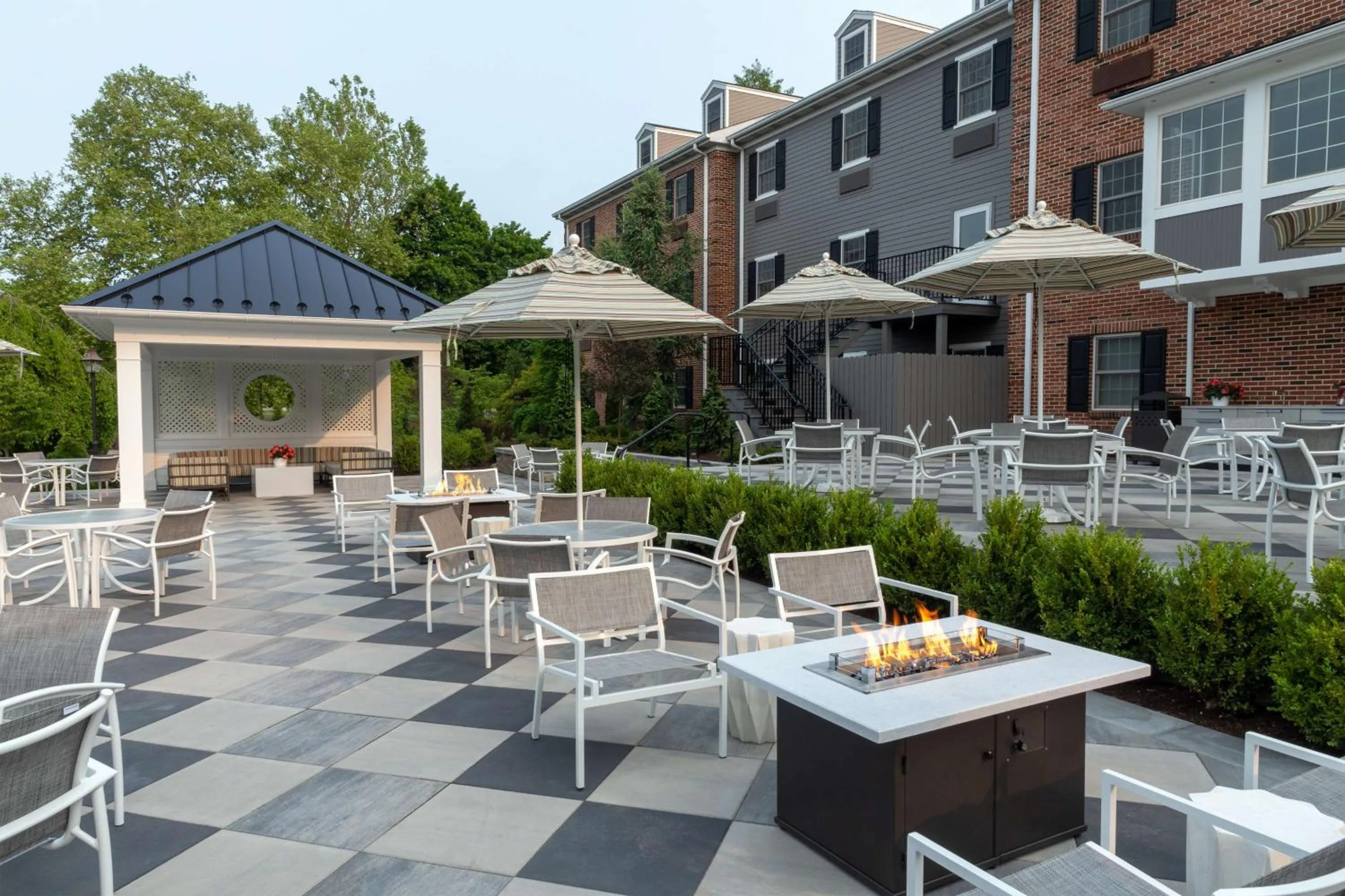 Property building in The Inn at Lewisburg, BW Signature Collection