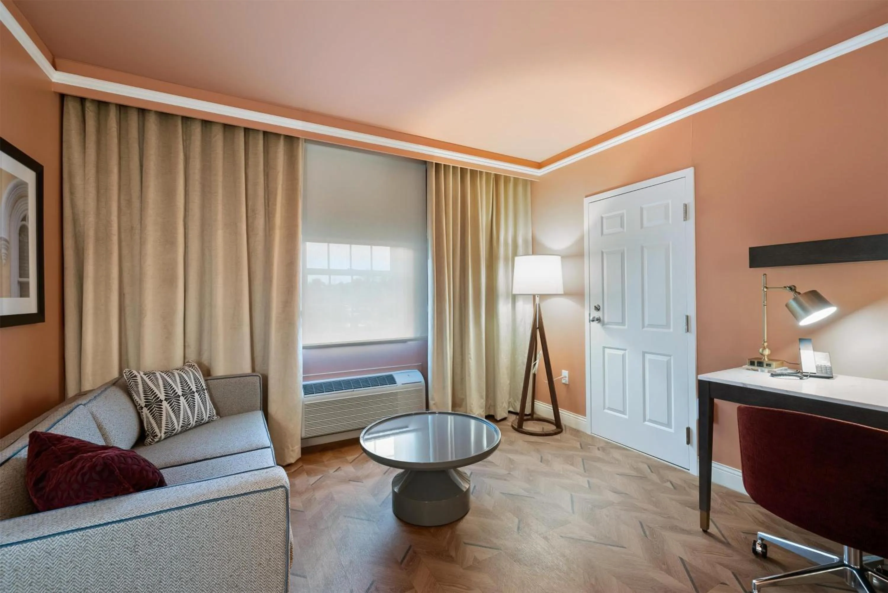 Bedroom, Bed in The Inn at Lewisburg, BW Signature Collection