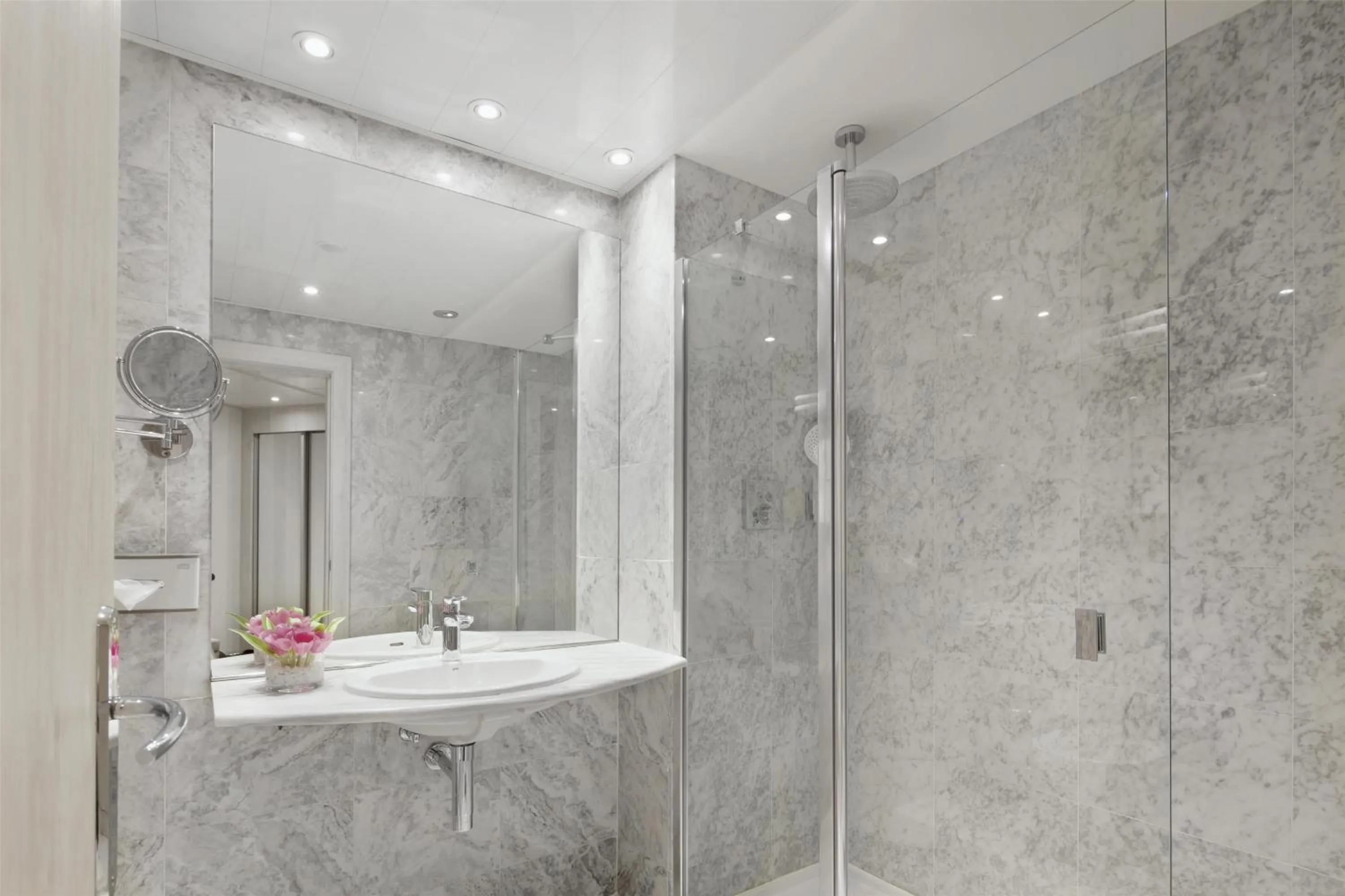 Bathroom in NH Collection Barcelona Podium