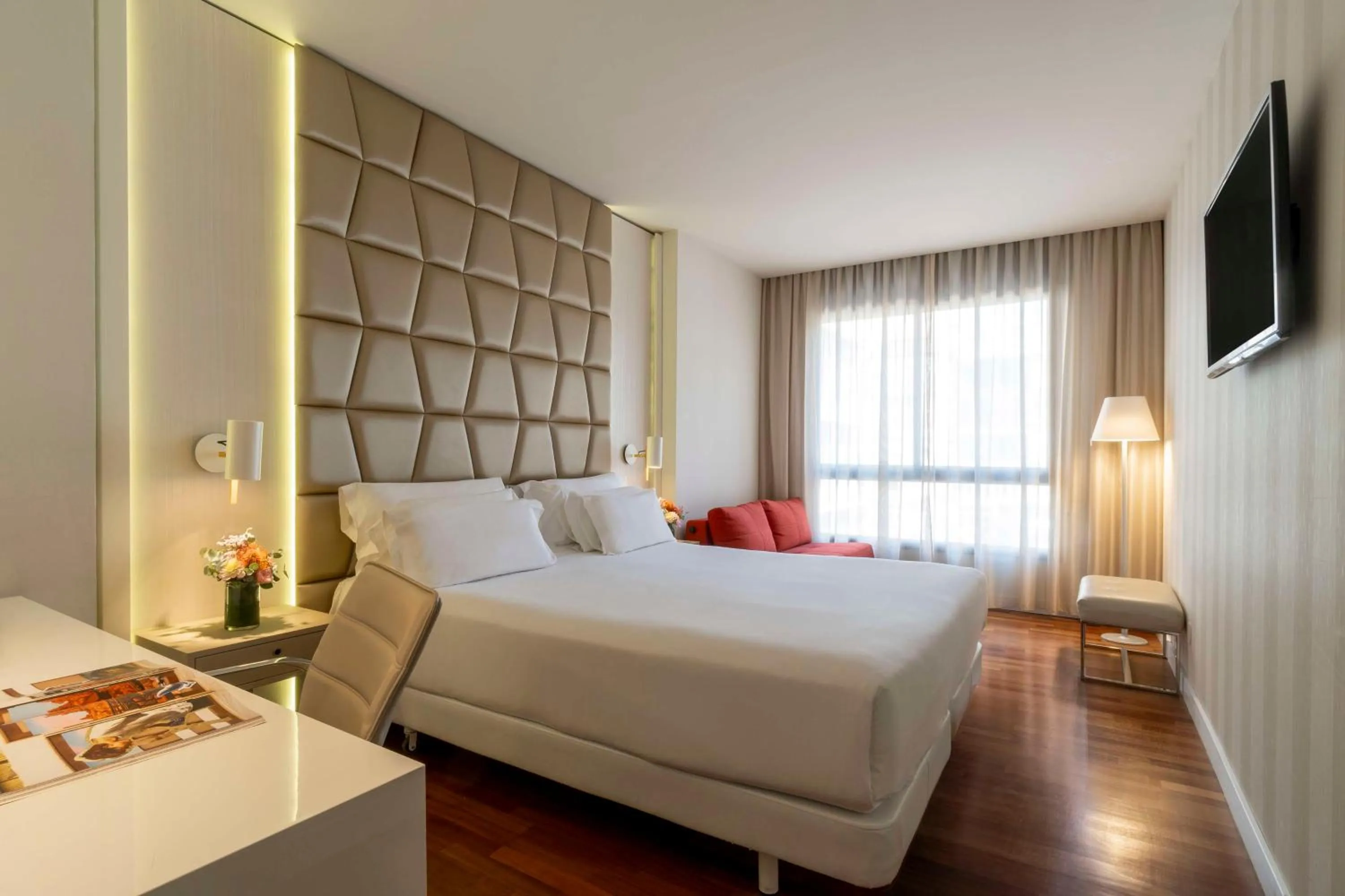 Superior Double or Twin Room in NH Collection Barcelona Podium